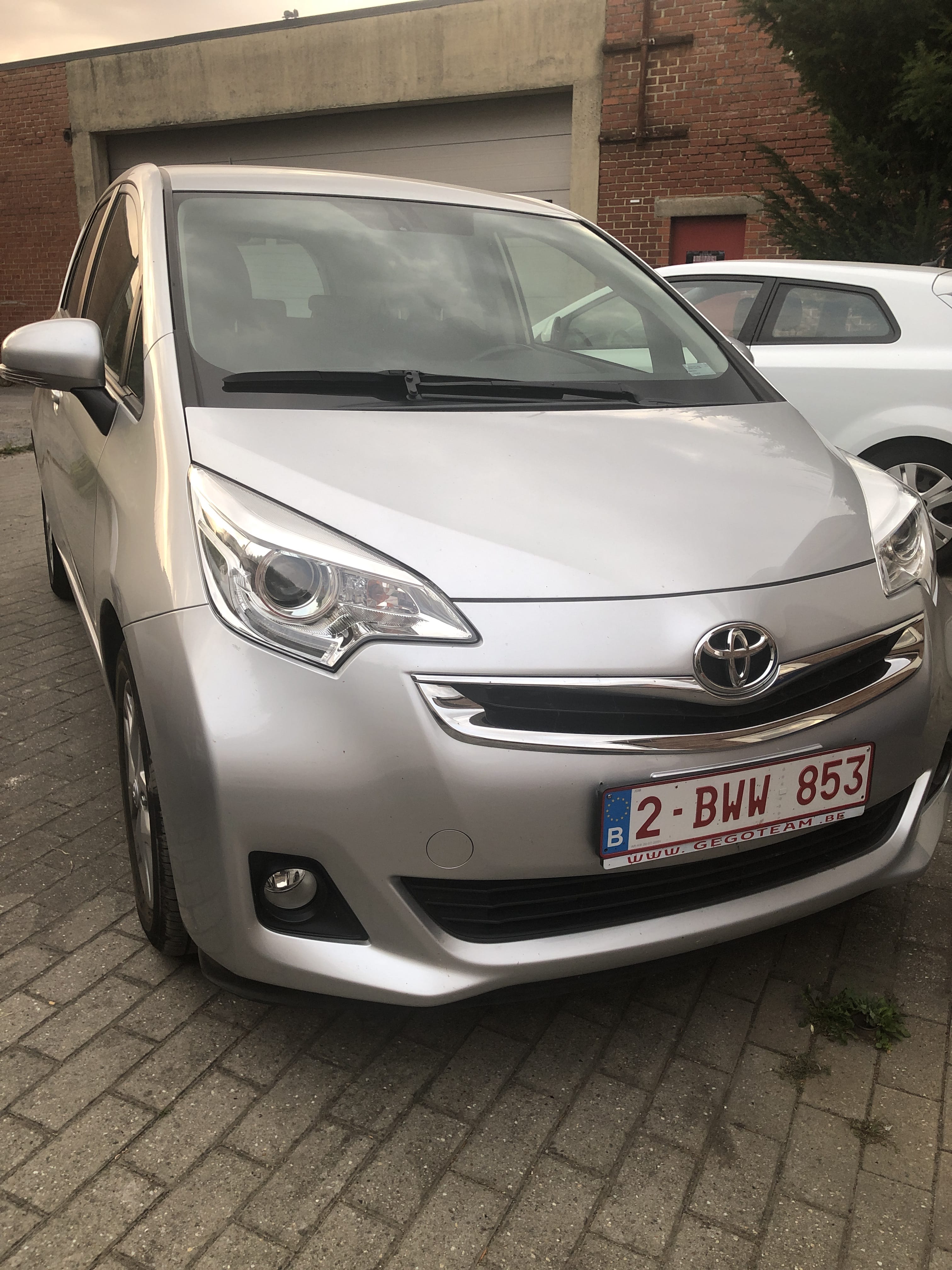 Toyota Verso-S, 2015, Diesel (B7)