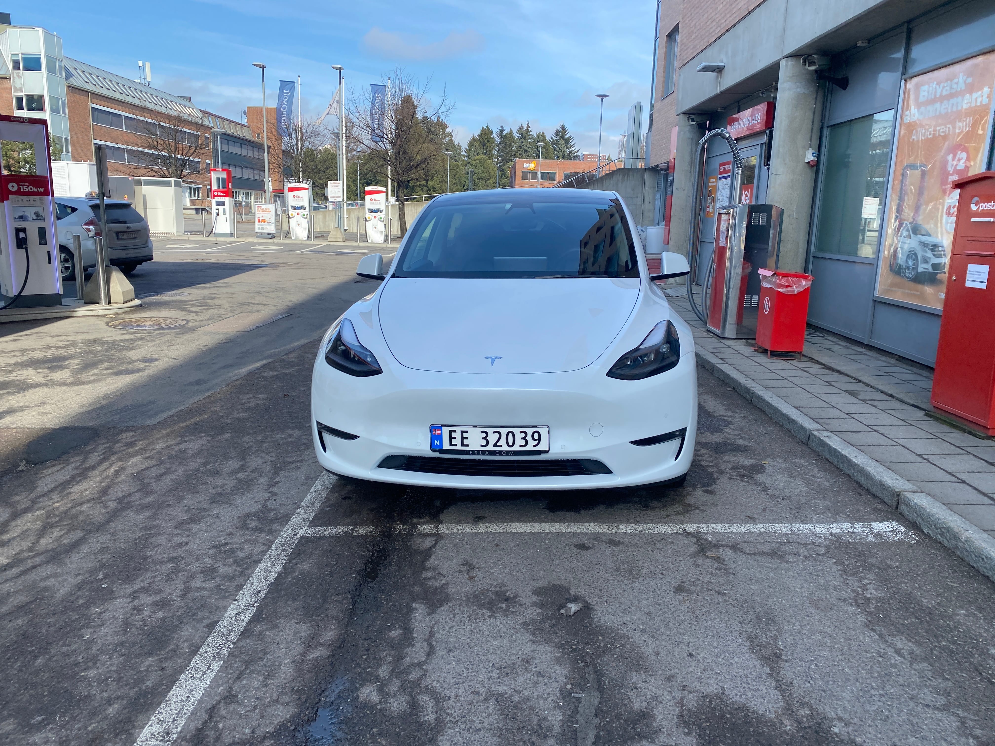 Tesla Model Y Long Range med Aircondition