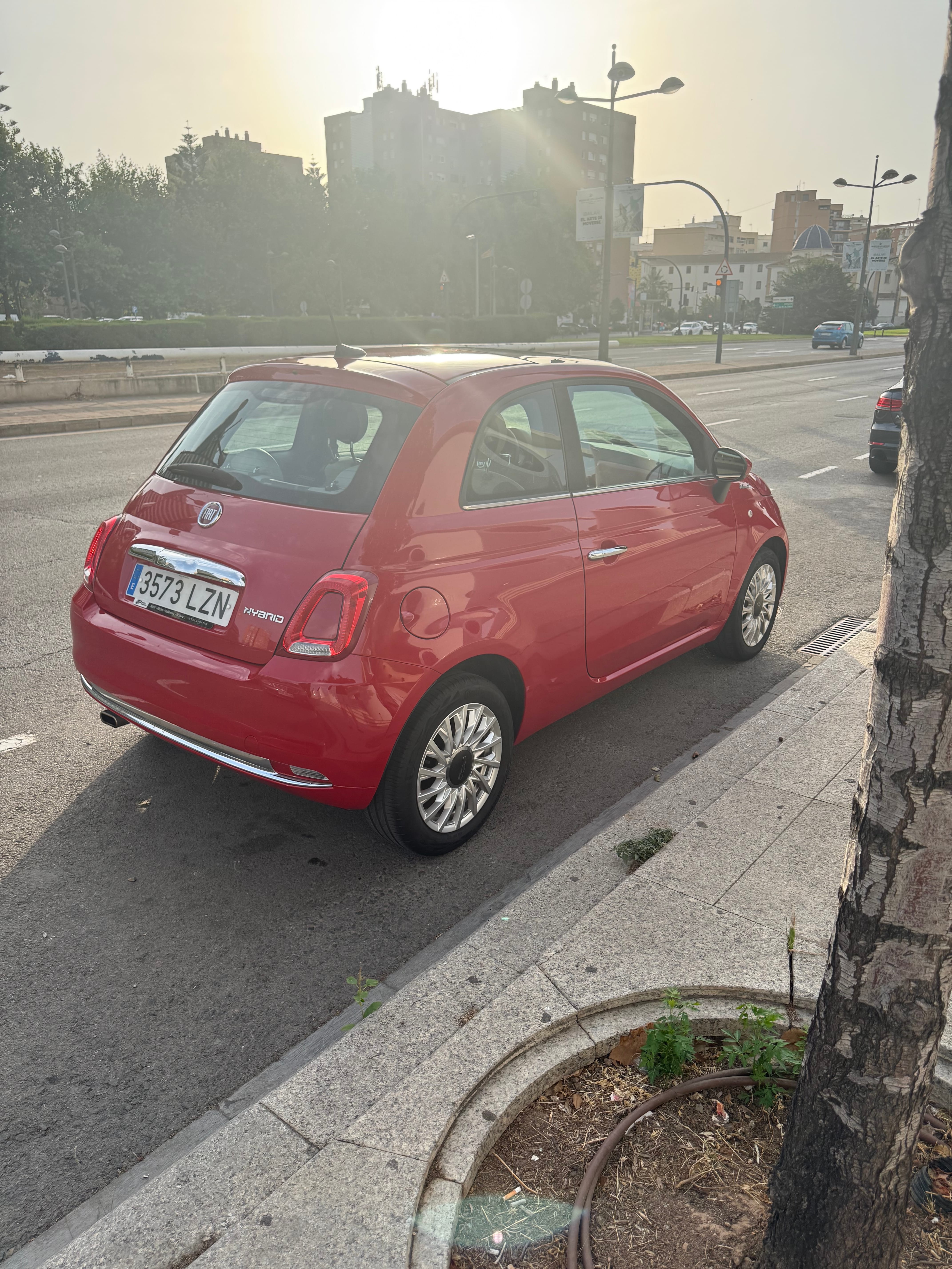 Fiat 500 Híbrido avec Audio Bluetooth