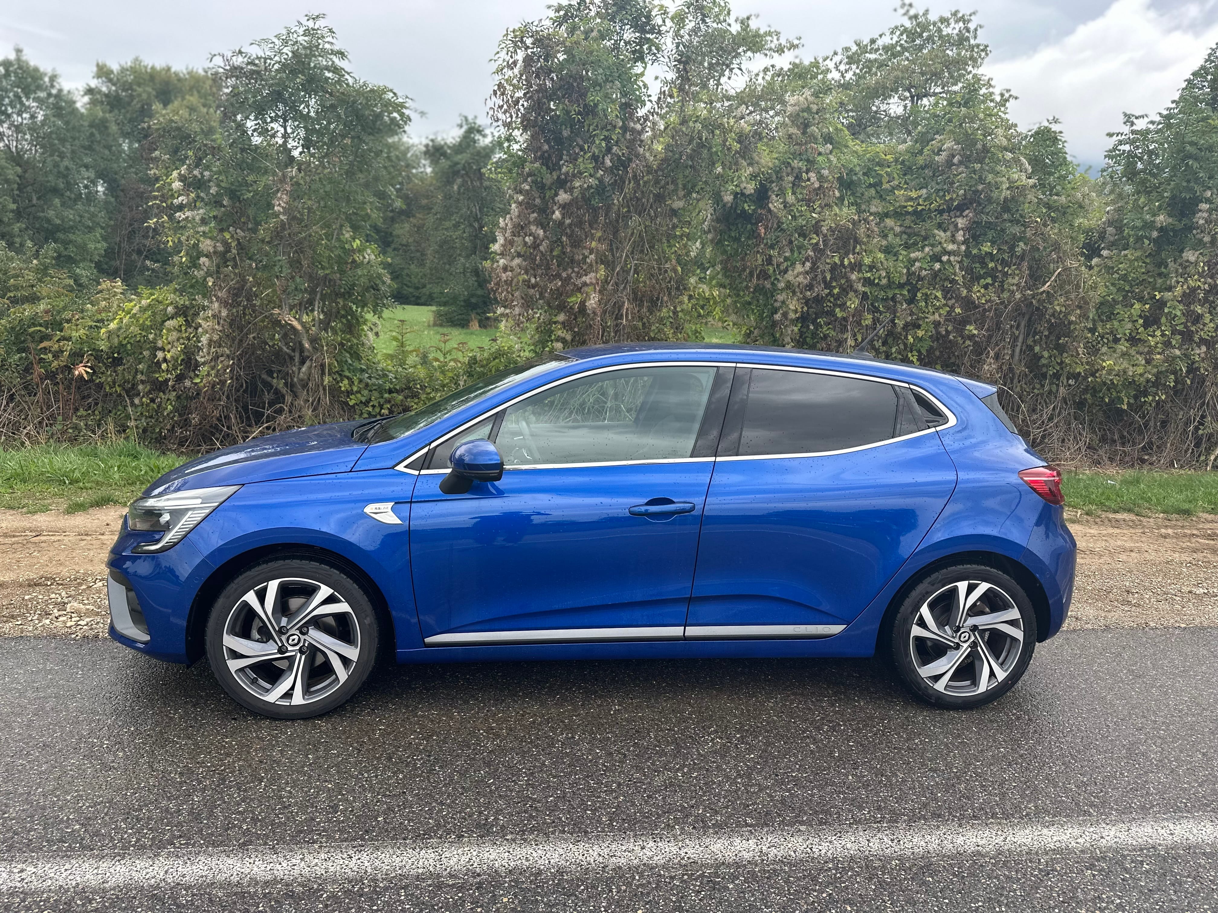 Renault Clio avec GPS