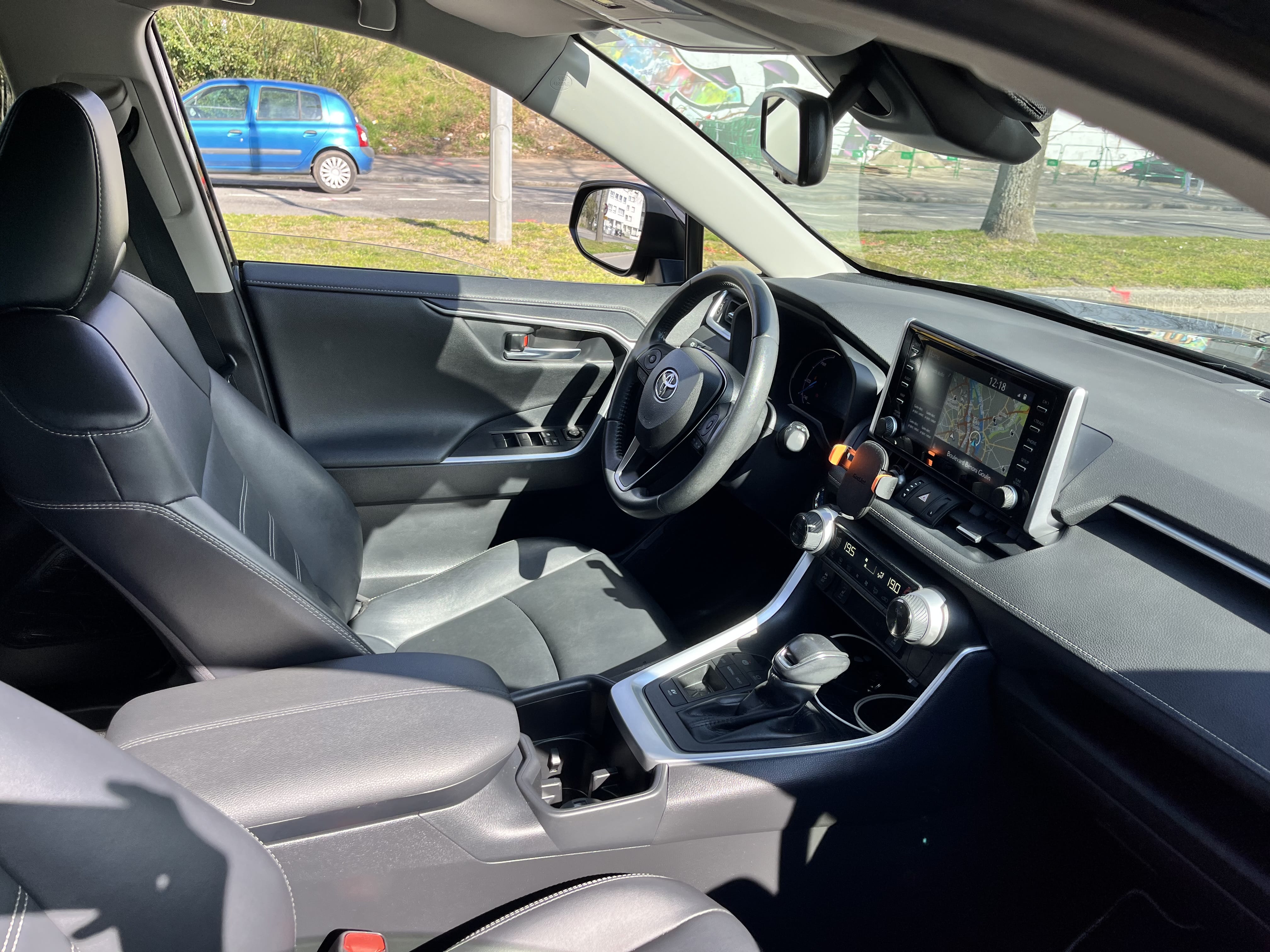 Toyota RAV 4 Hybride con Control de velocidad