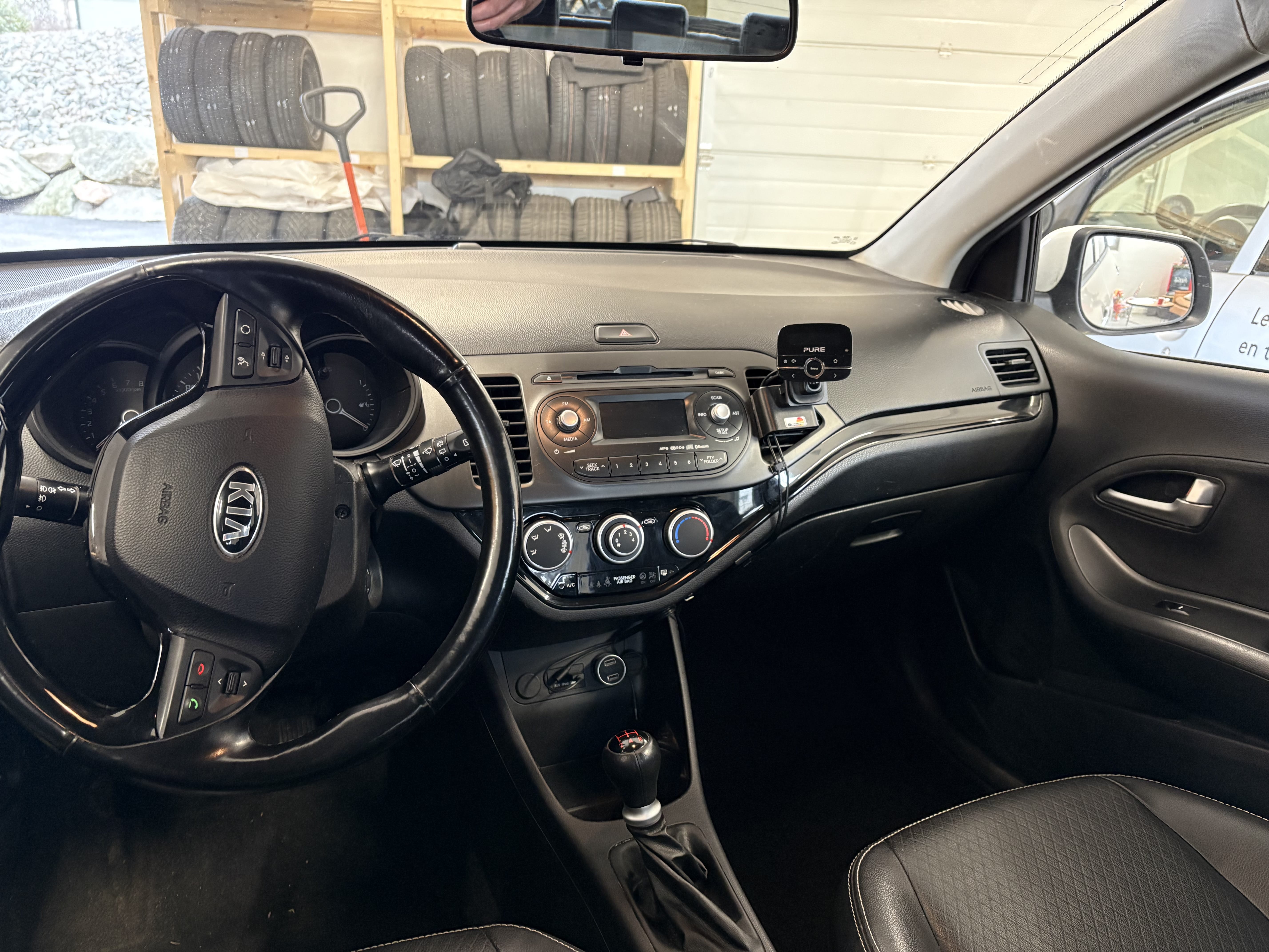 Kia Picanto with Audio / iPod input