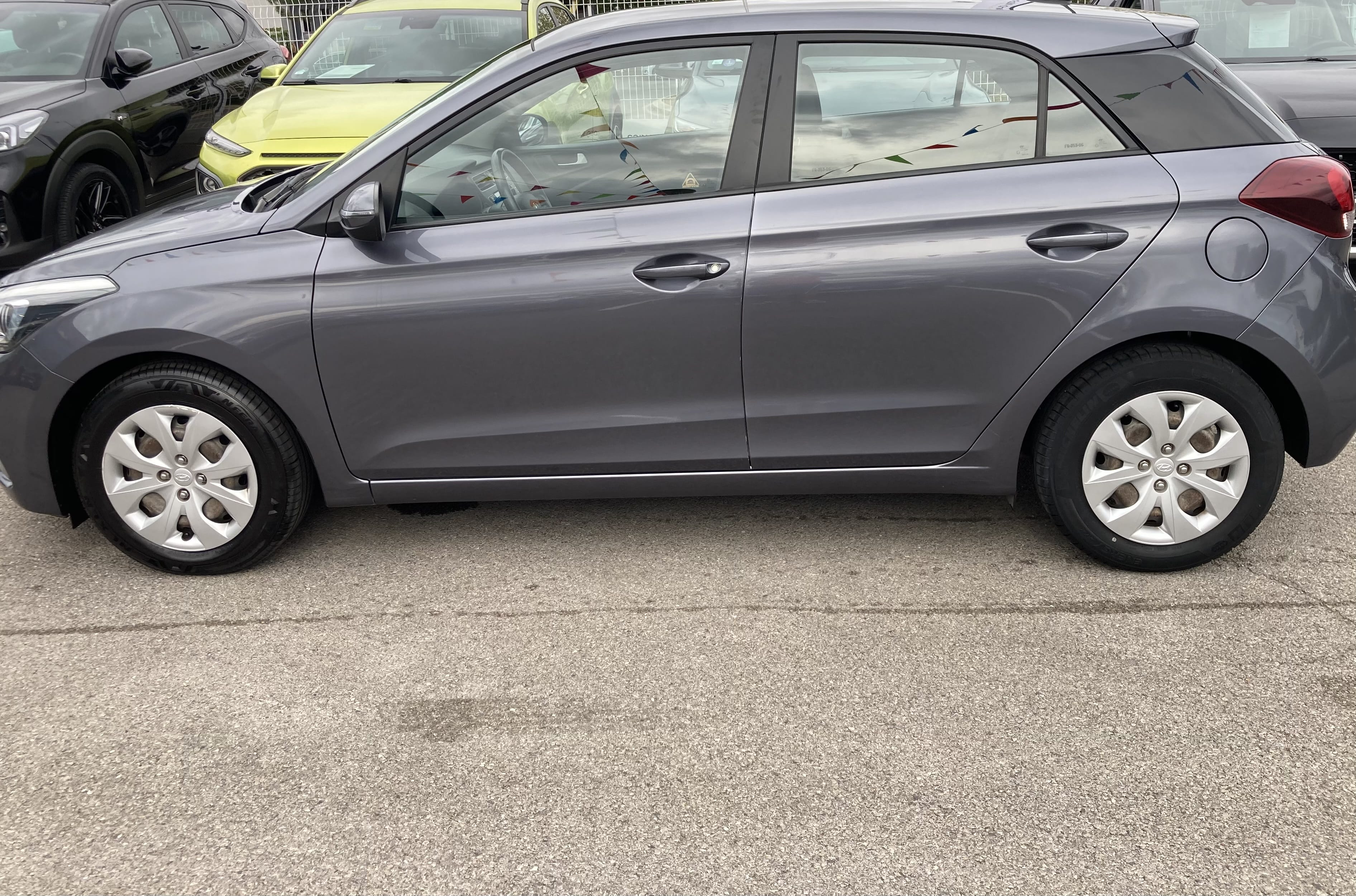 Hyundai i20 avec Climatisation