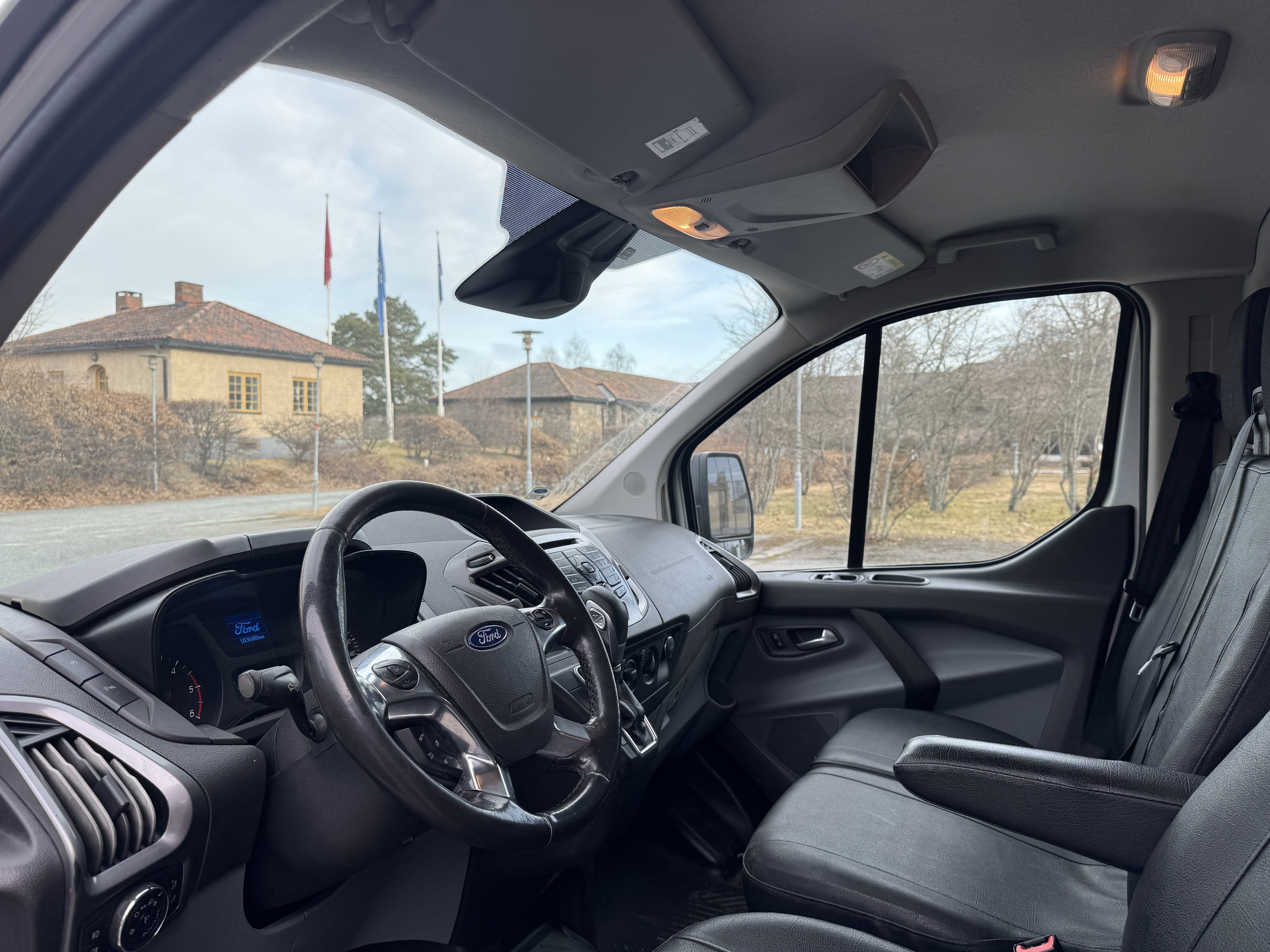 Ford Transit Varebil 2.0 med Bluetooth audio