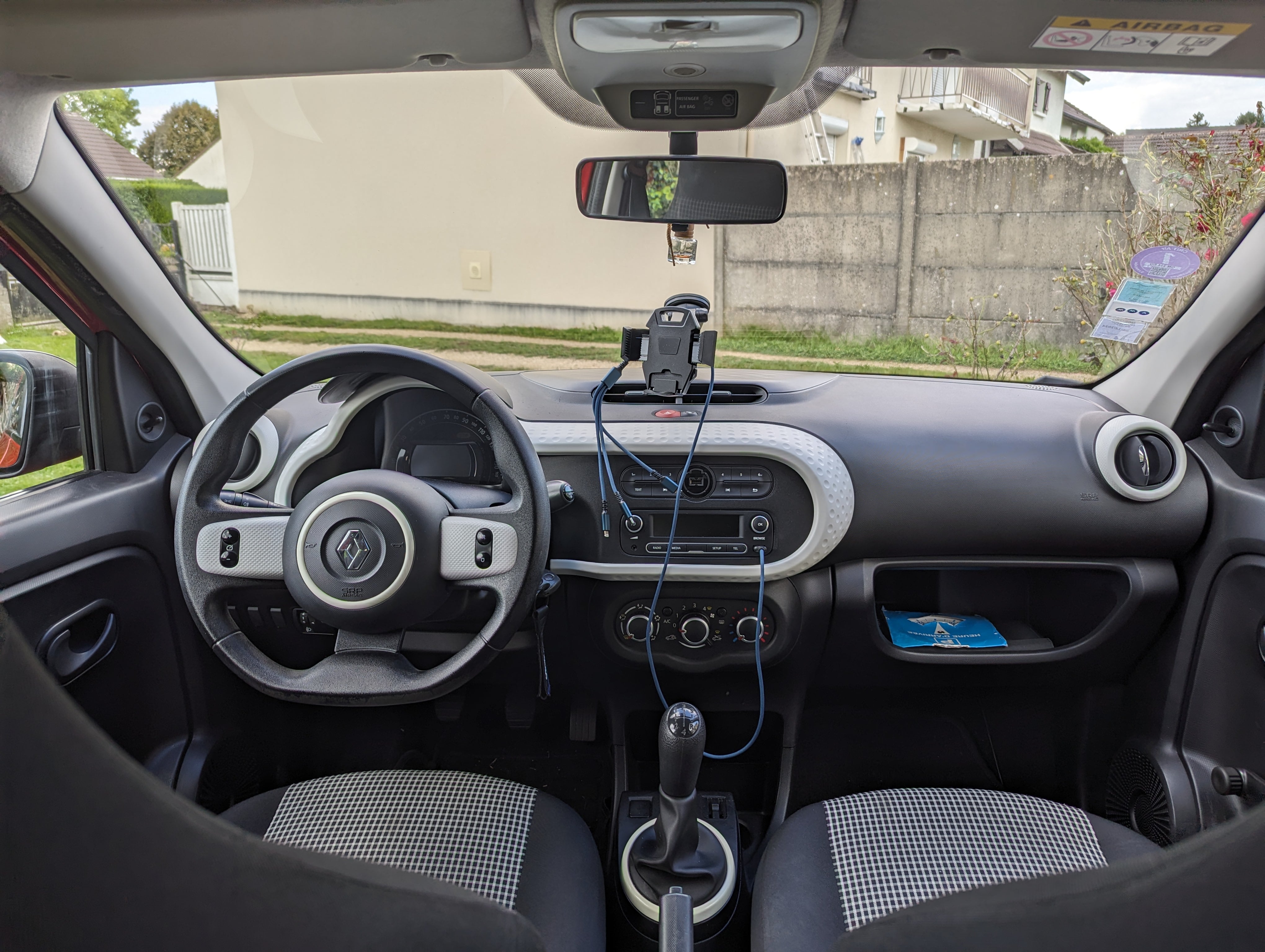 Renault Twingo III avec Siège bébé