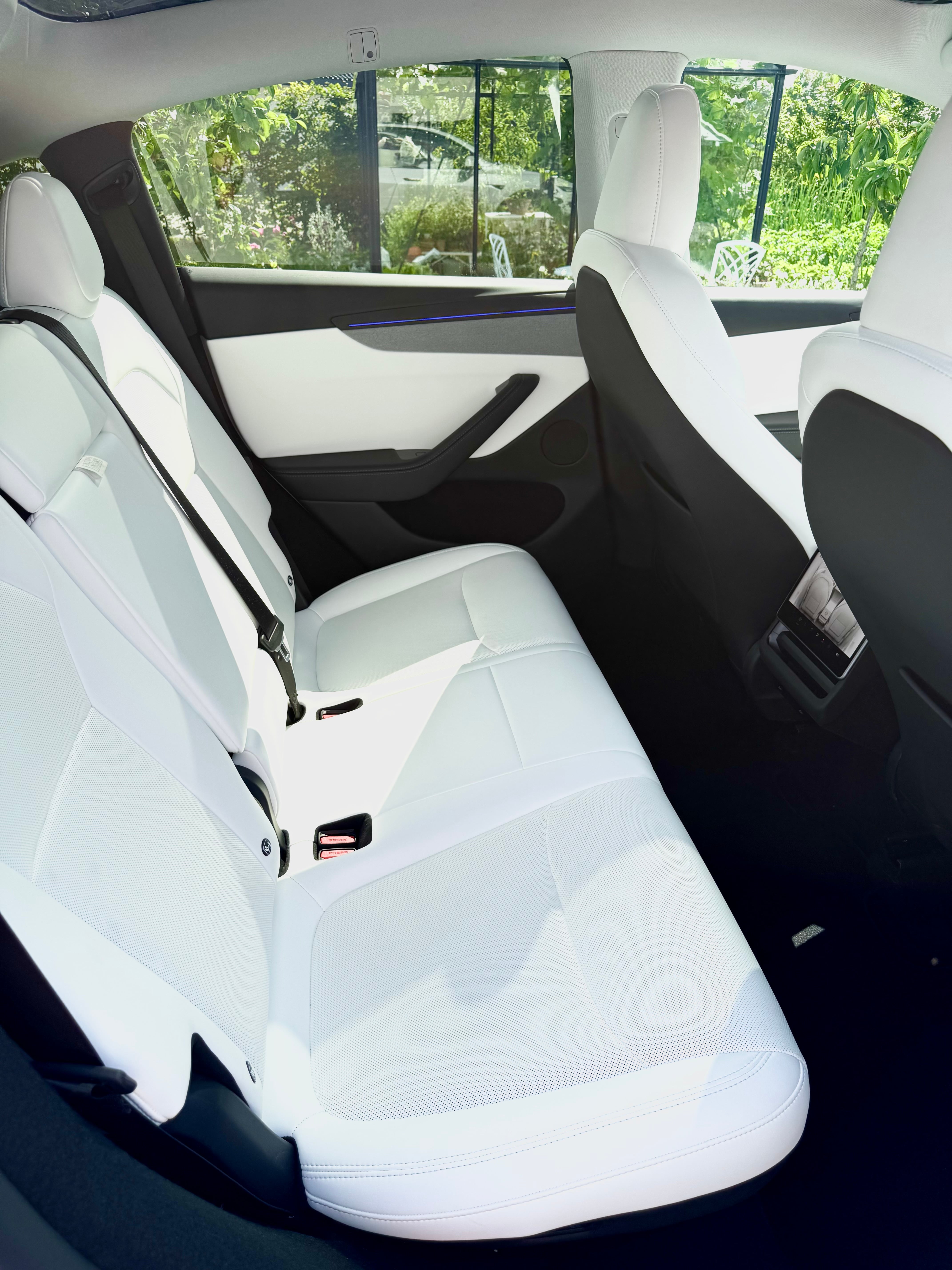 Tesla Model Y Long Range med Dashcam