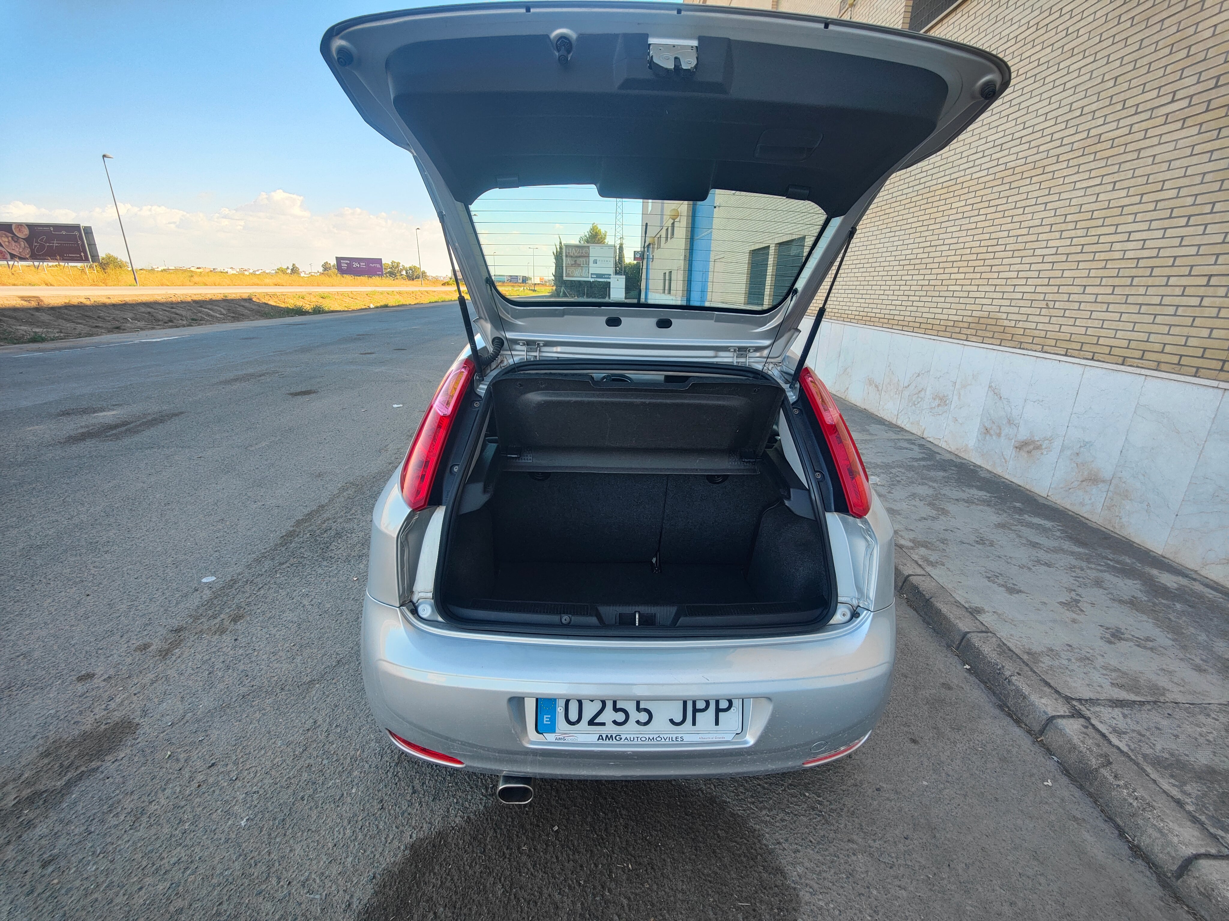 Fiat Punto 1.2 69cv con Entrada de Audio/iPod