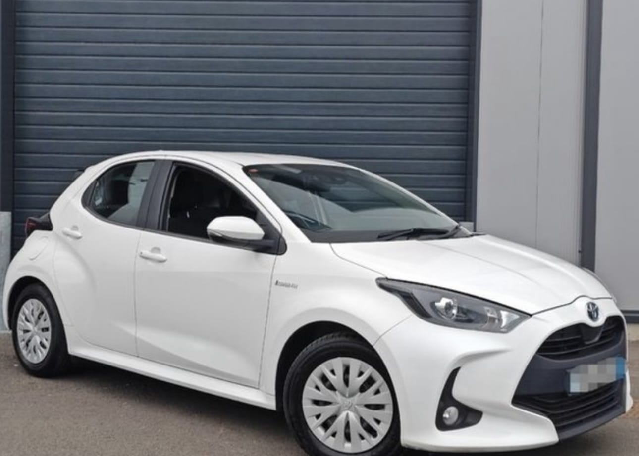 Toyota Yaris Hybride, 2021, Essence 95, automatique
