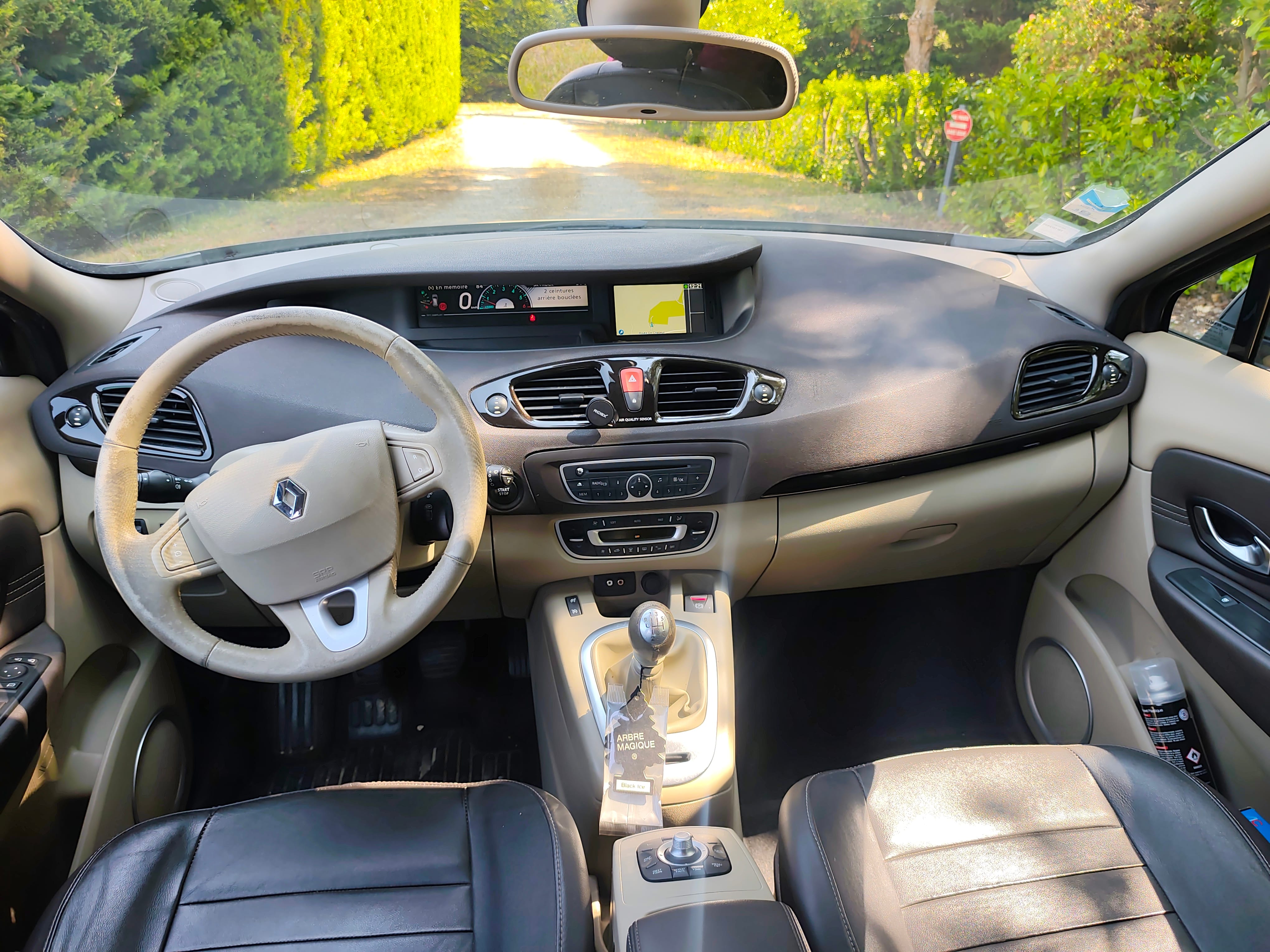 Renault Grand Scenic avec Autoradio