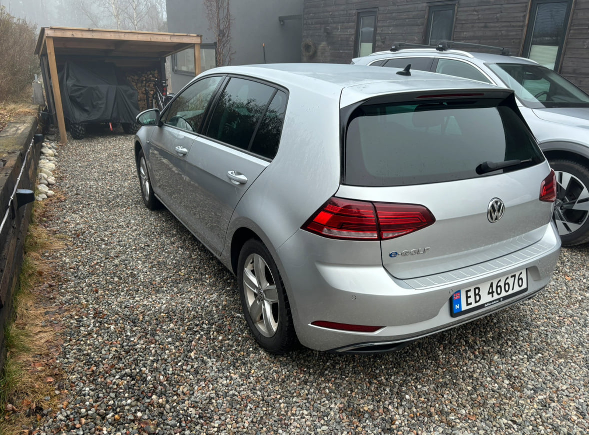 Volkswagen e-Golf med Ryggekamera