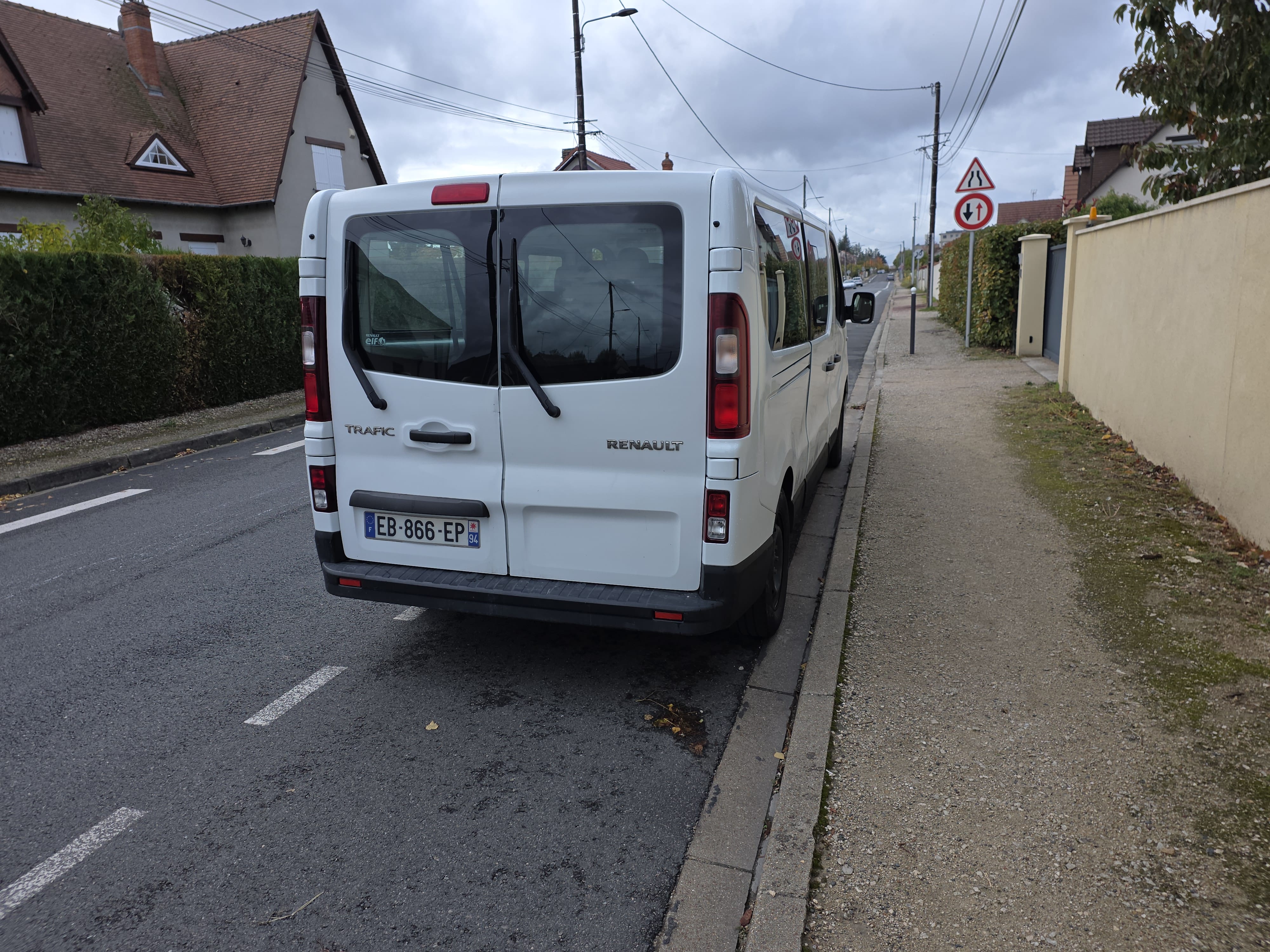 Renault Trafic Passenger Passanger 9 places EB866 avec Régulateur de vitesse