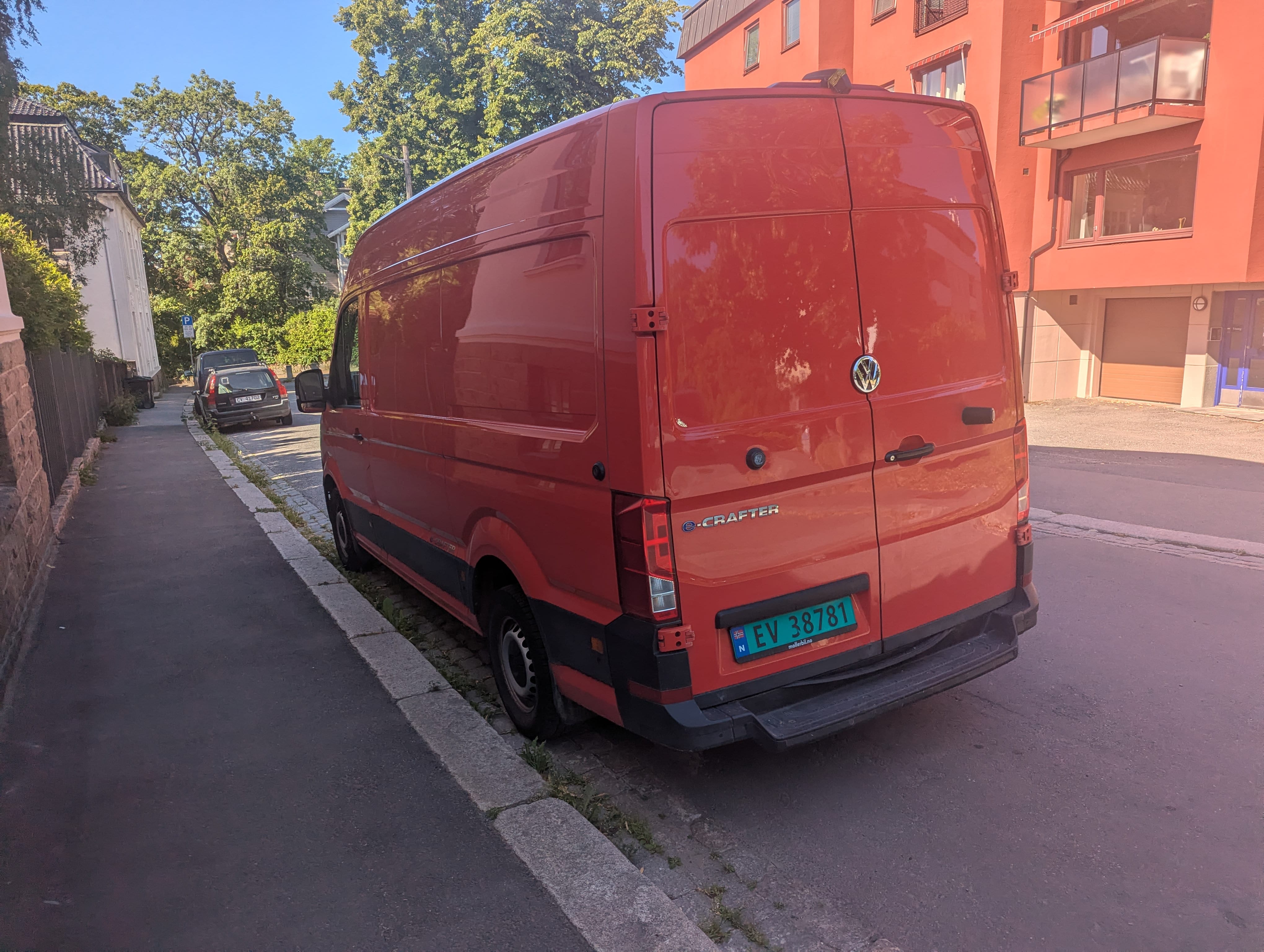 Volkswagen e-Crafter mit Navigationsgerät