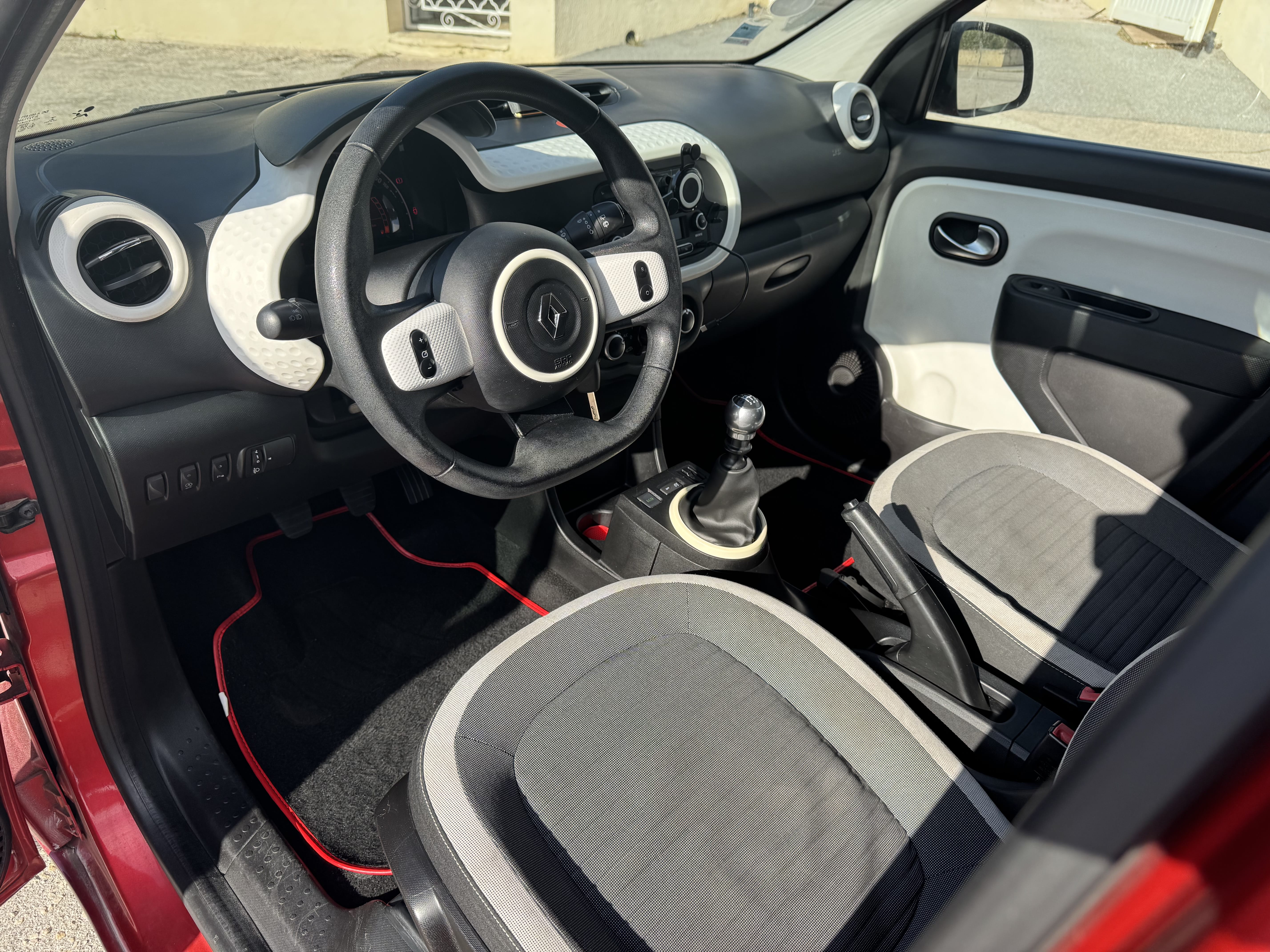 Renault Twingo III avec Audio Bluetooth