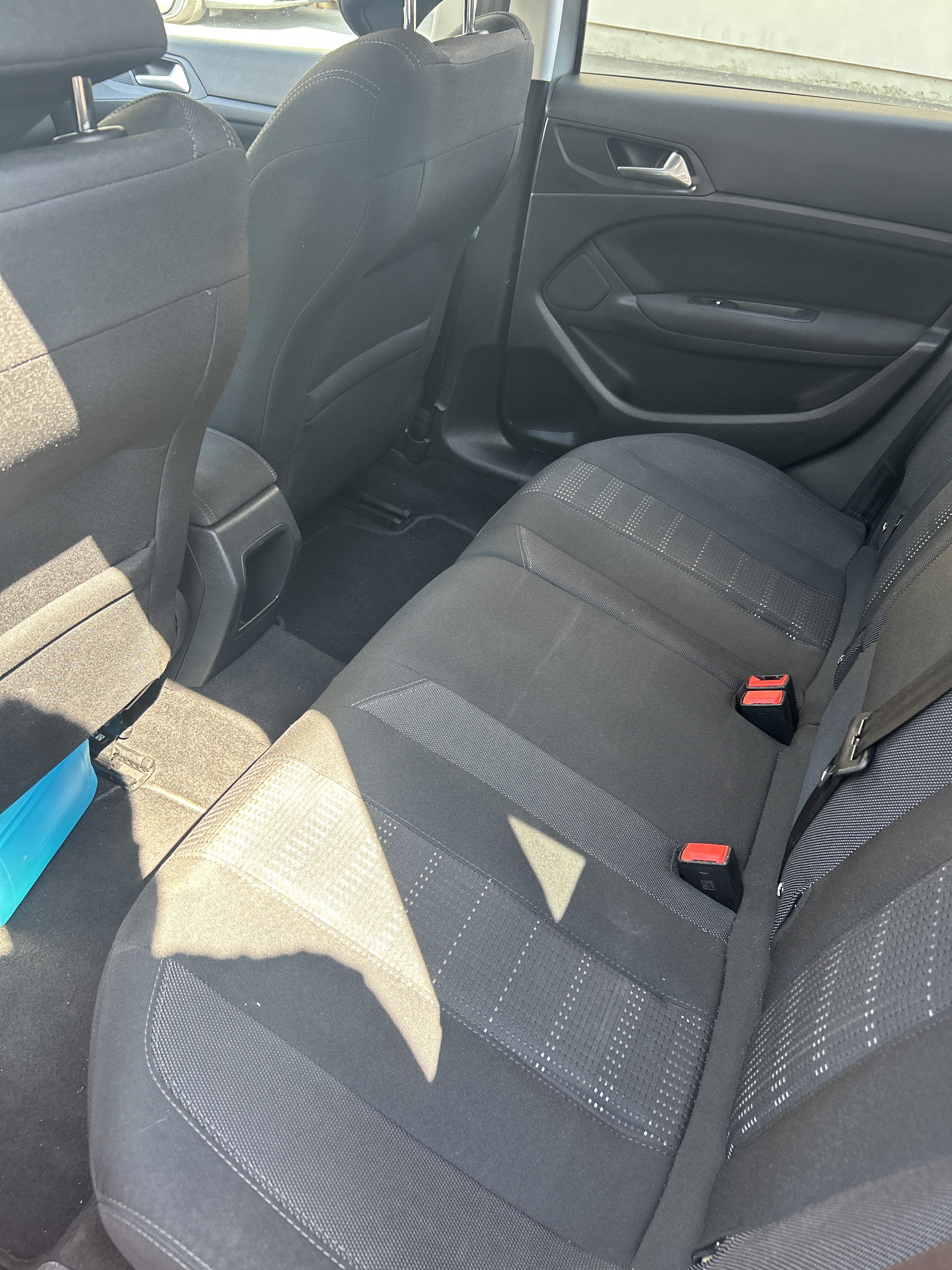 Peugeot 308 SW 1.6 BlueHDI mit Rollstuhl geeignet