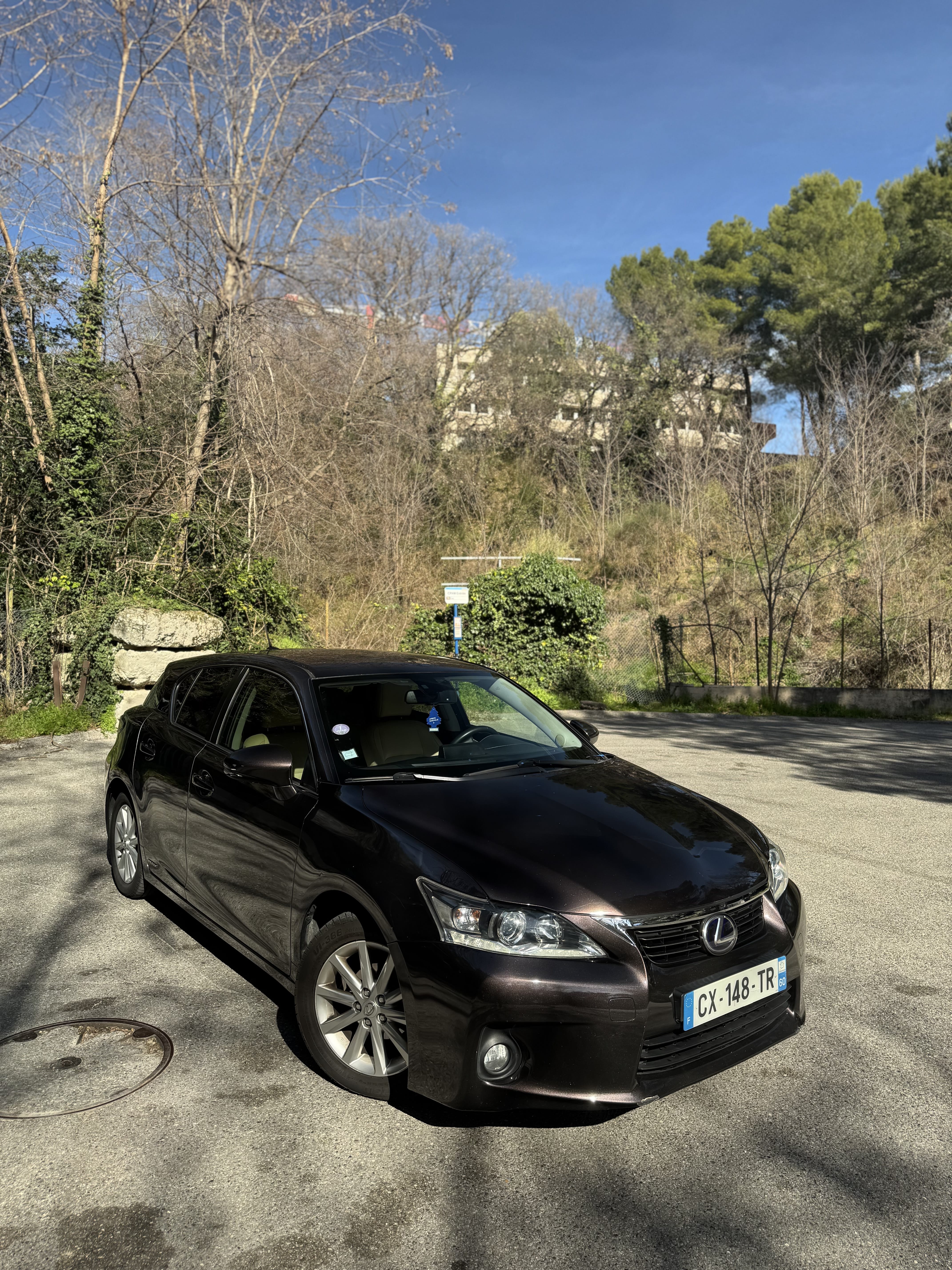 Lexus CT 200h, 2013, Essence 95 / Électrique (hybride), automatique