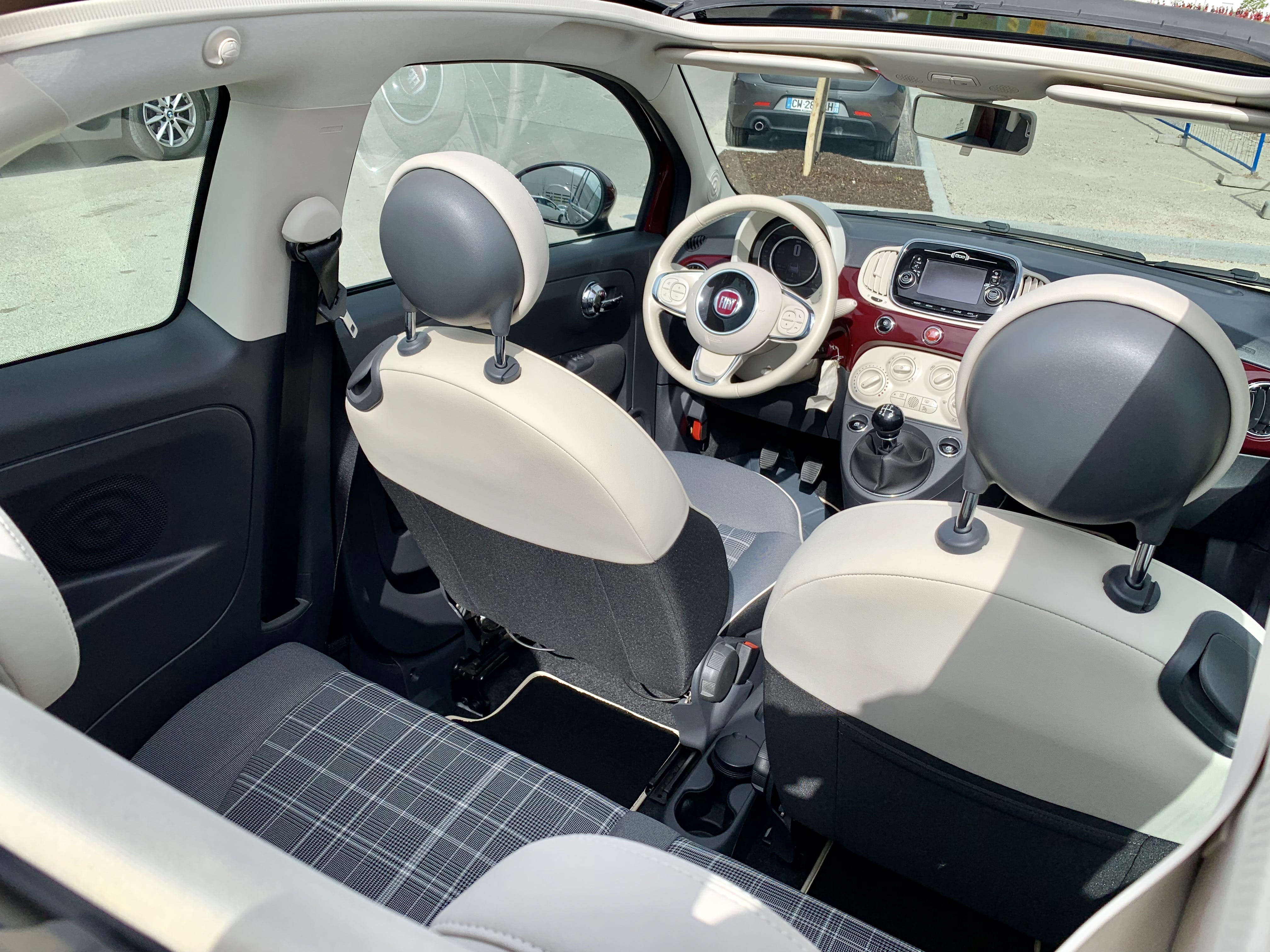 Fiat 500 C  Partez à l’aventure avec notre Fiat 500 Cab – Style, Confort et Liberté à Bordeaux