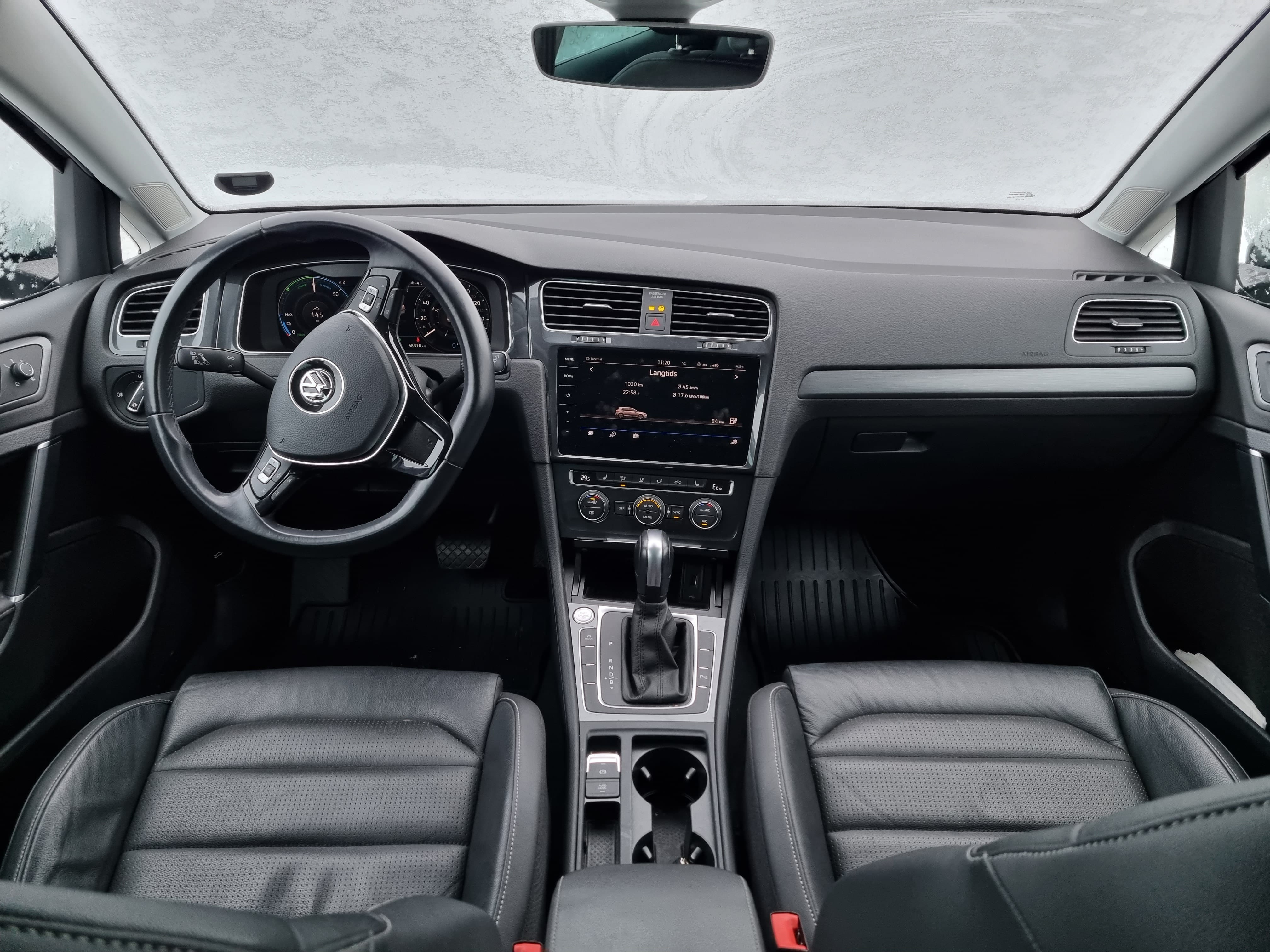 Volkswagen e-Golf 136hk Exclusive med Cruisekontroll