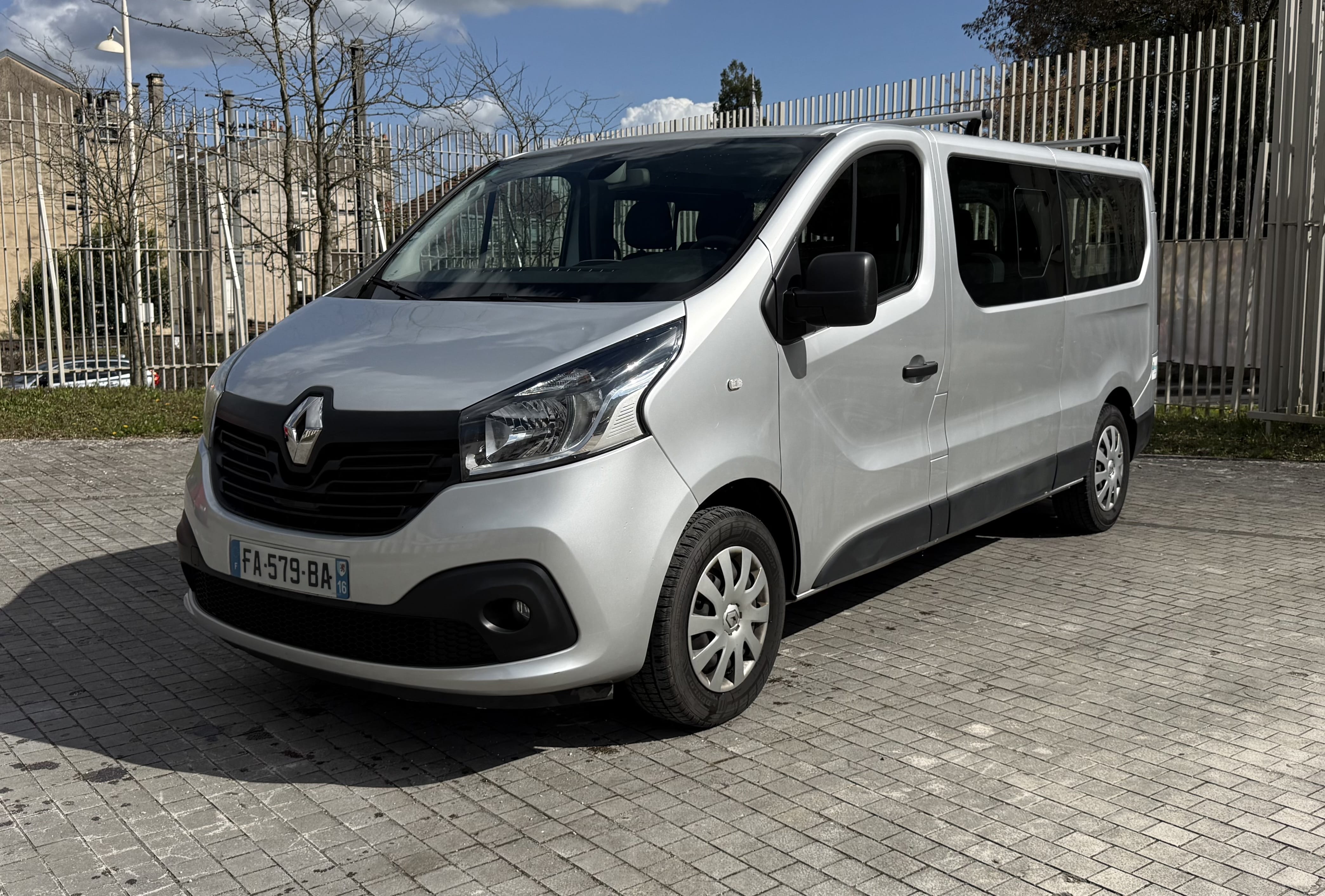 Renault Trafic Passenger, 2018, Diesel, 9 places et plus