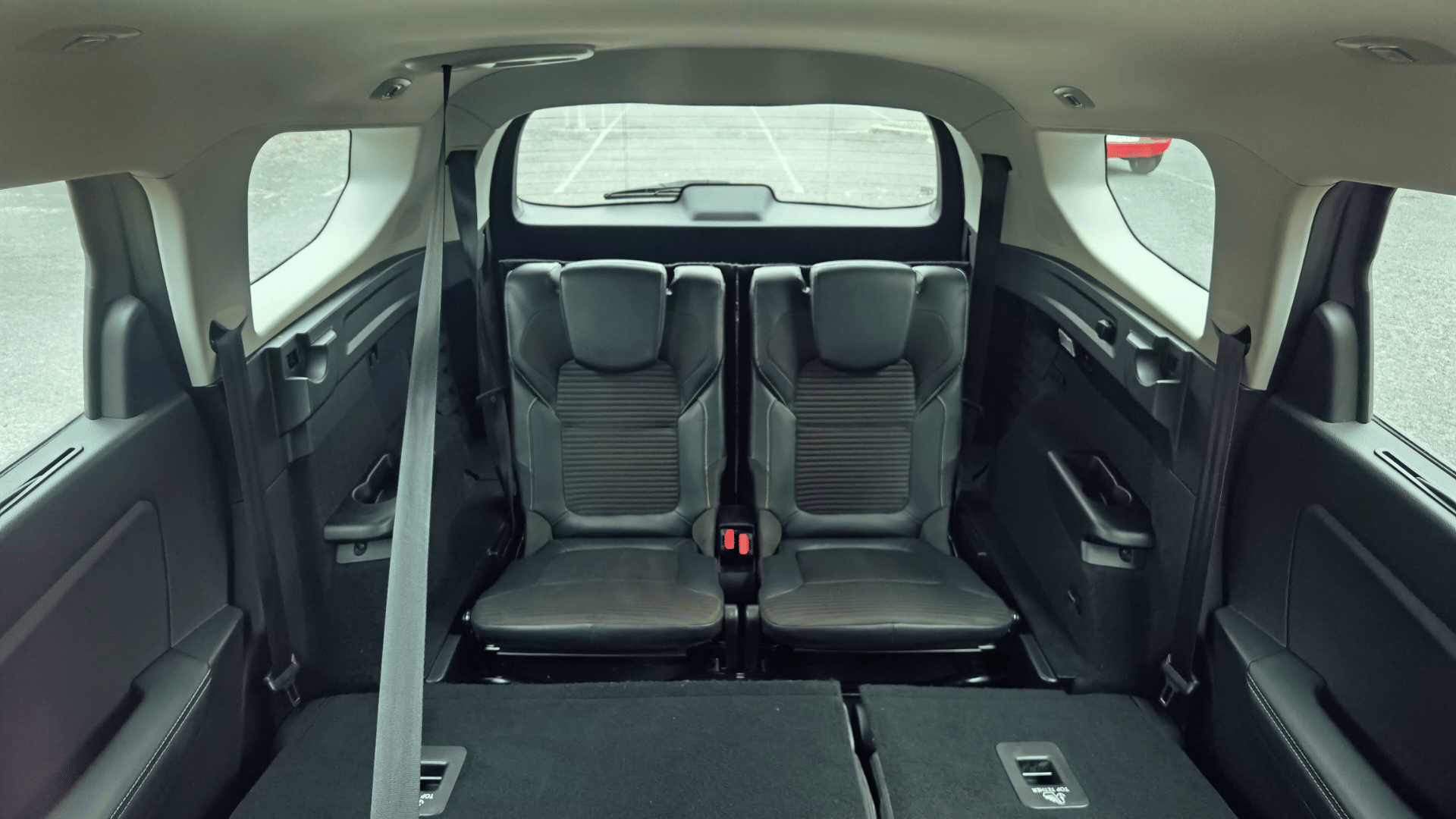 Renault Grand Scenic 7 Places - Gris | GPS | Caméra | GARE ST-JEAN (750m) avec Coffre de toit