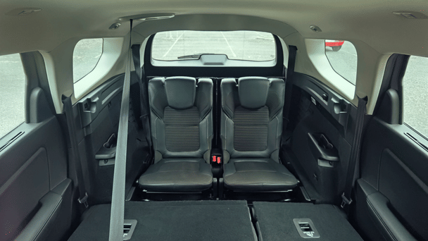 Renault Grand Scenic 7 Places - Gris avec Coffre de toit