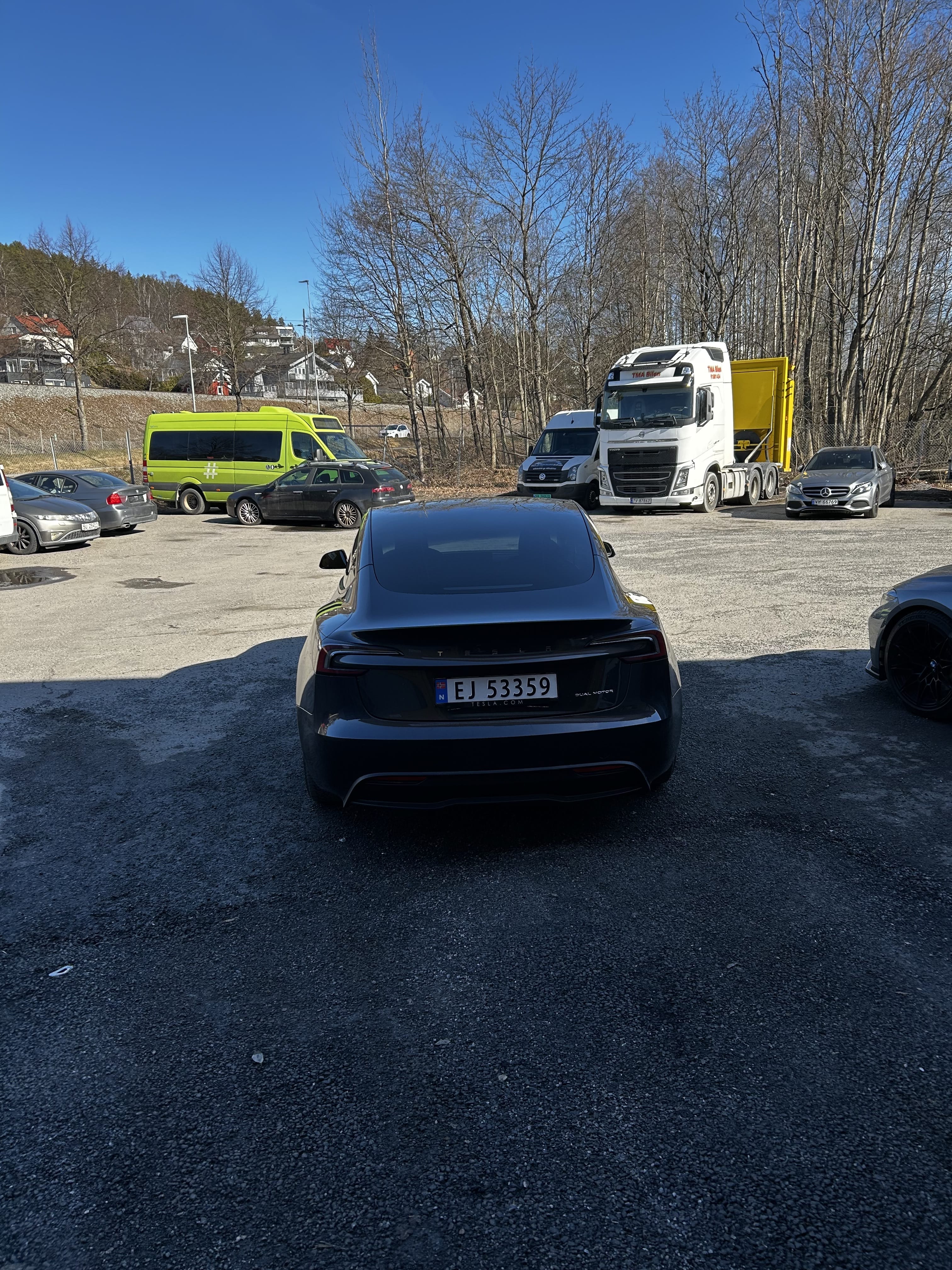 Tesla Model 3 Long Range med GPS