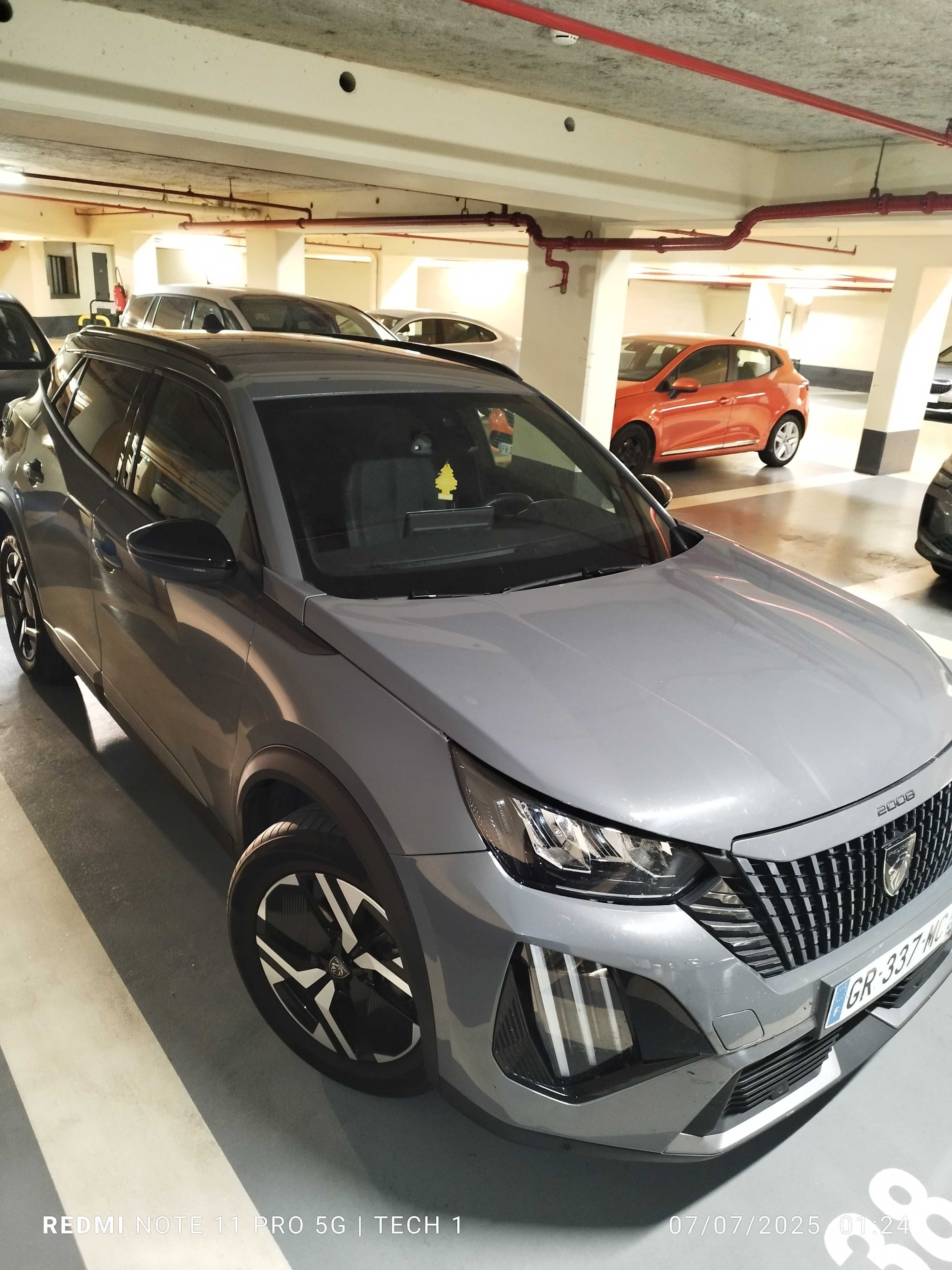 Peugeot 2008 avec GPS