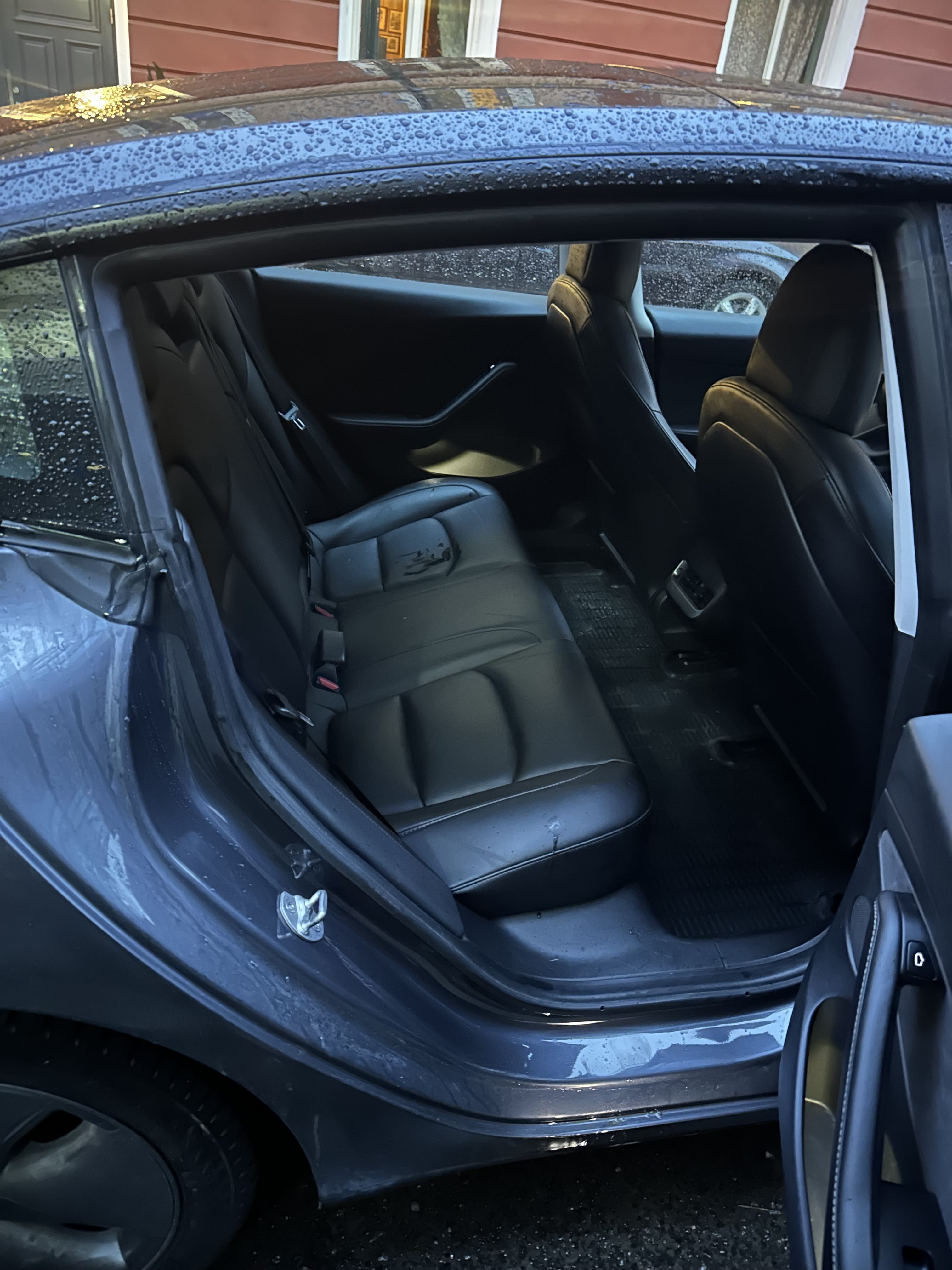 Tesla Model 3 Long Range med Firehjulstrekk