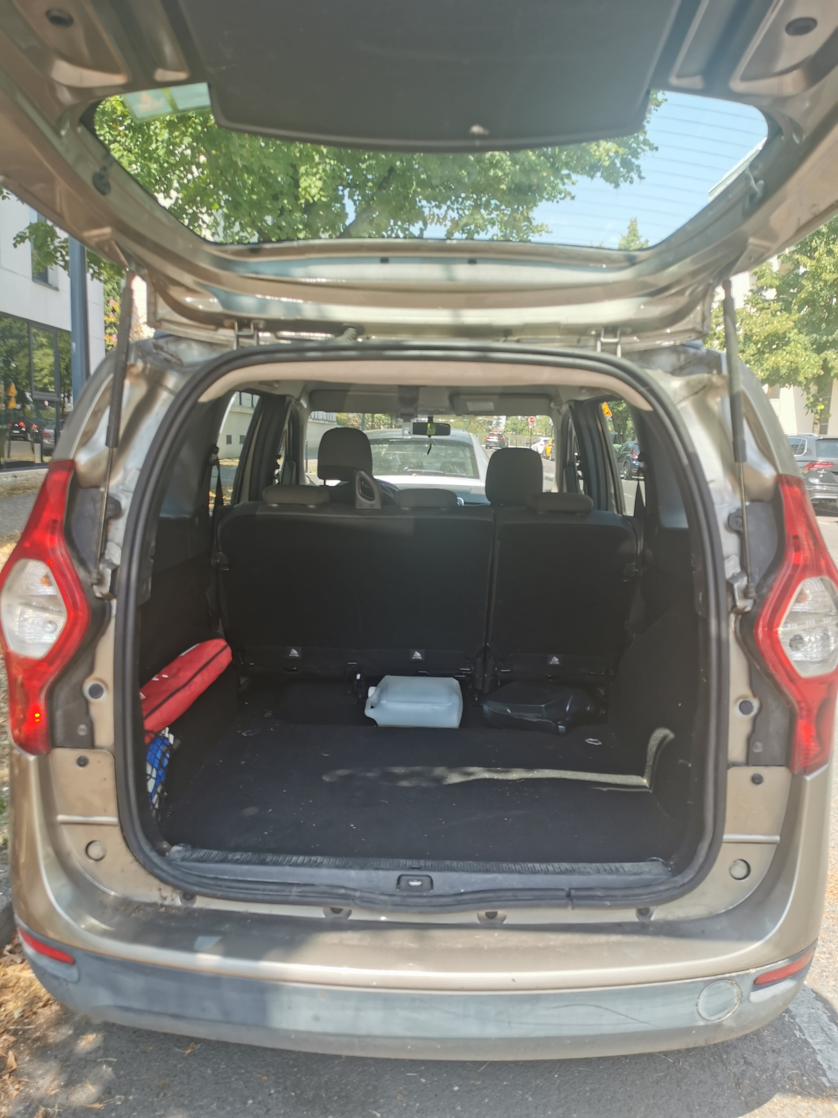 Dacia Lodgy