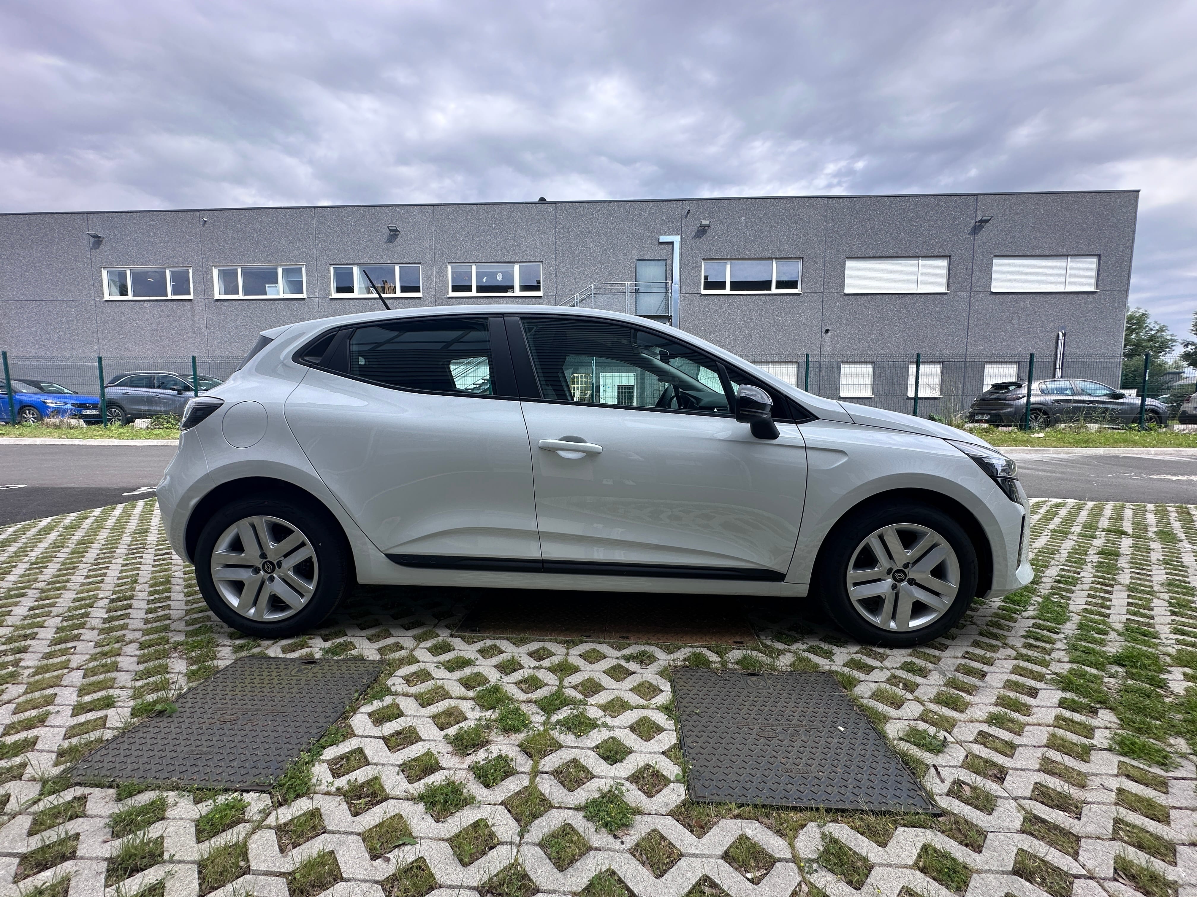 Renault Clio avec Régulateur de vitesse