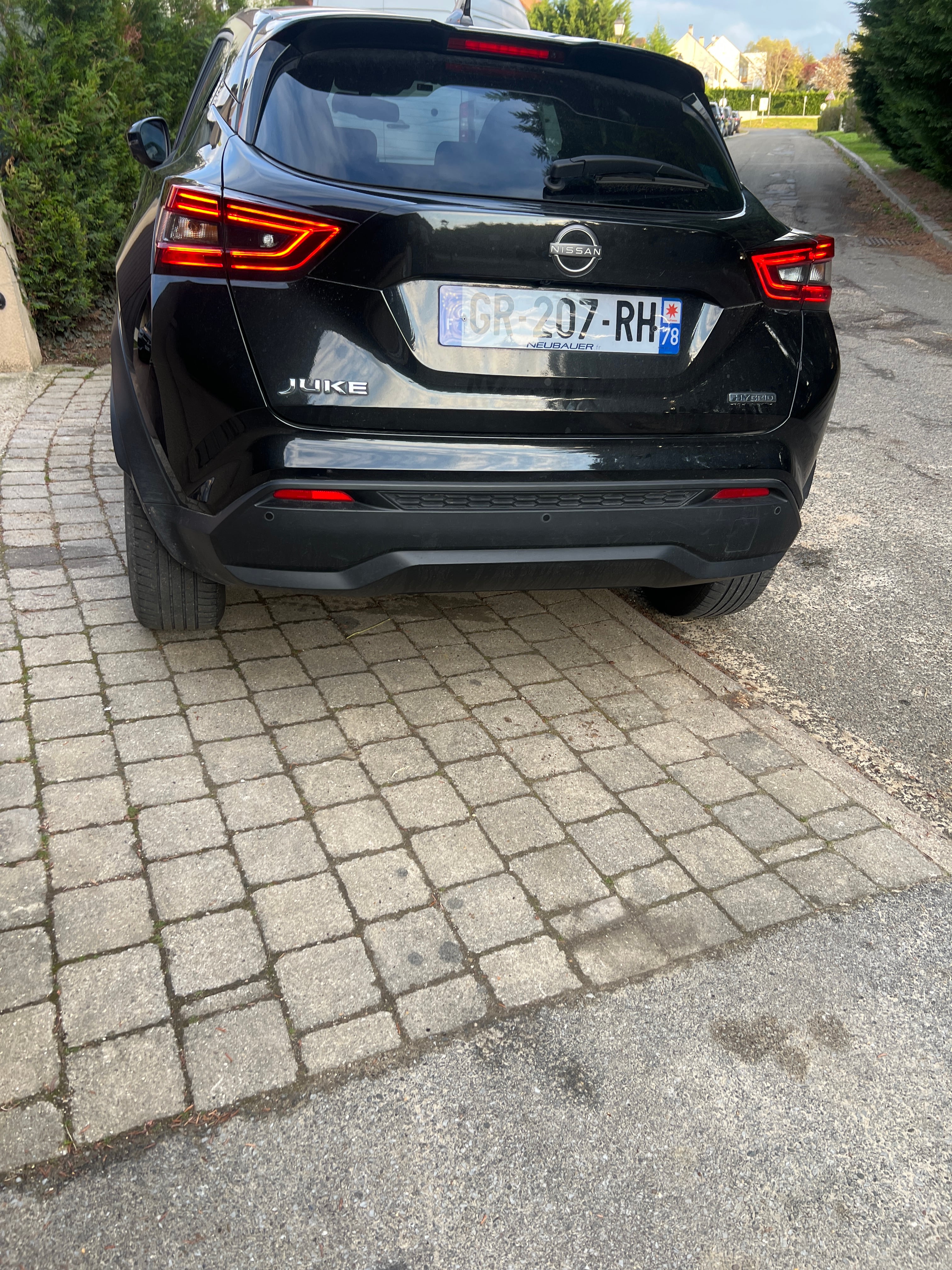 Nissan Juke N-Connecta Hybride
