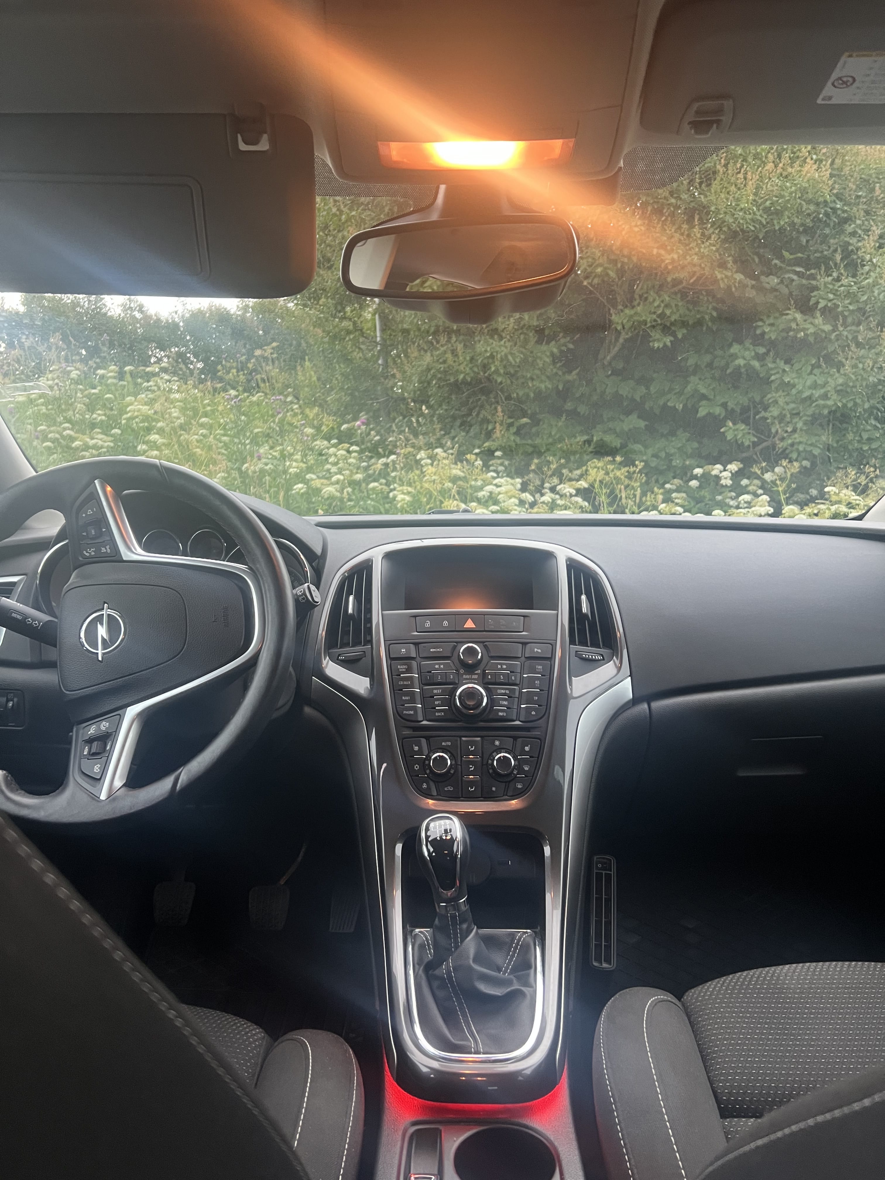 Opel Astra med Lydinngang