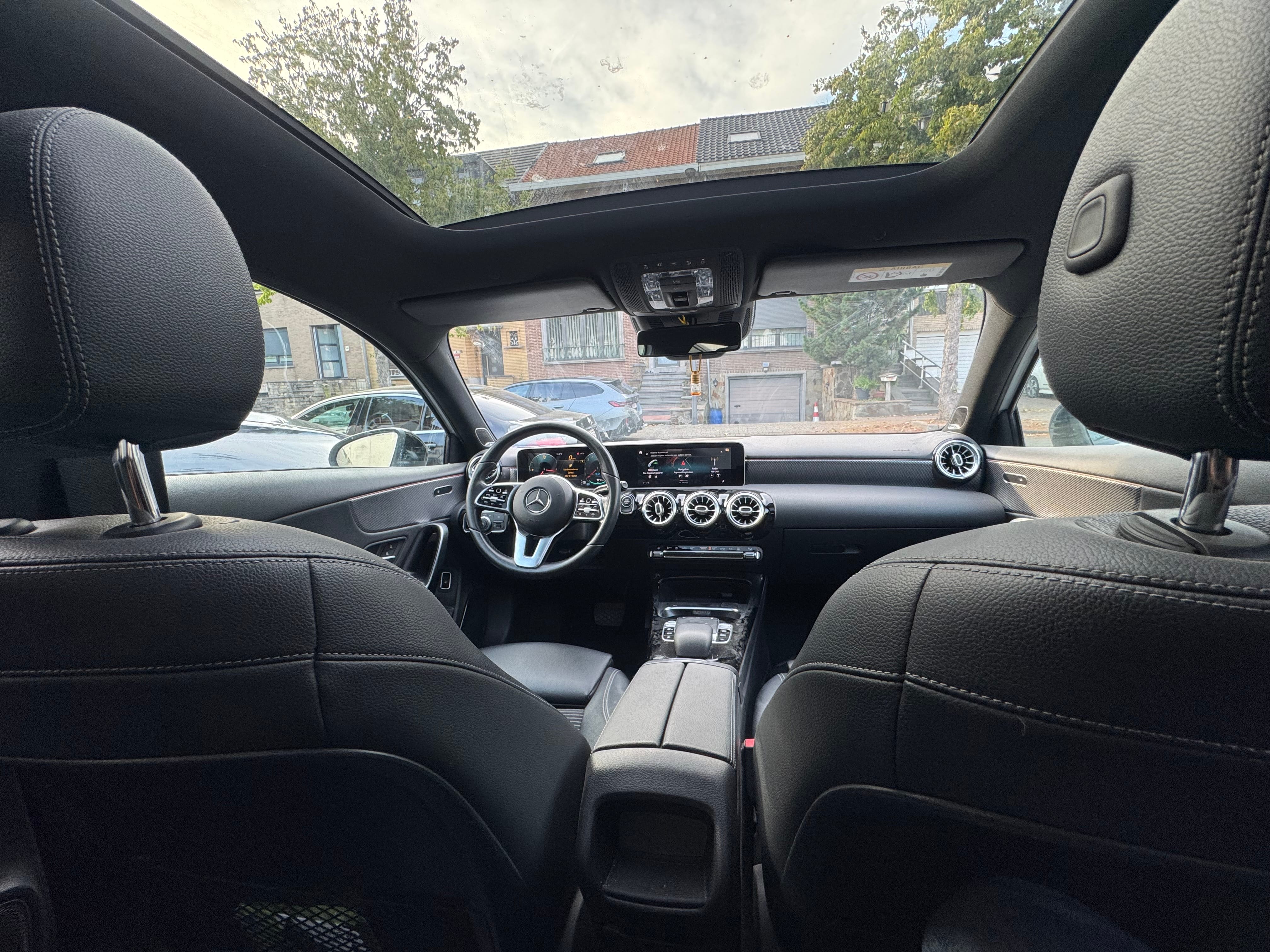 Mercedes-Benz Classe A 250 e with Backup camera