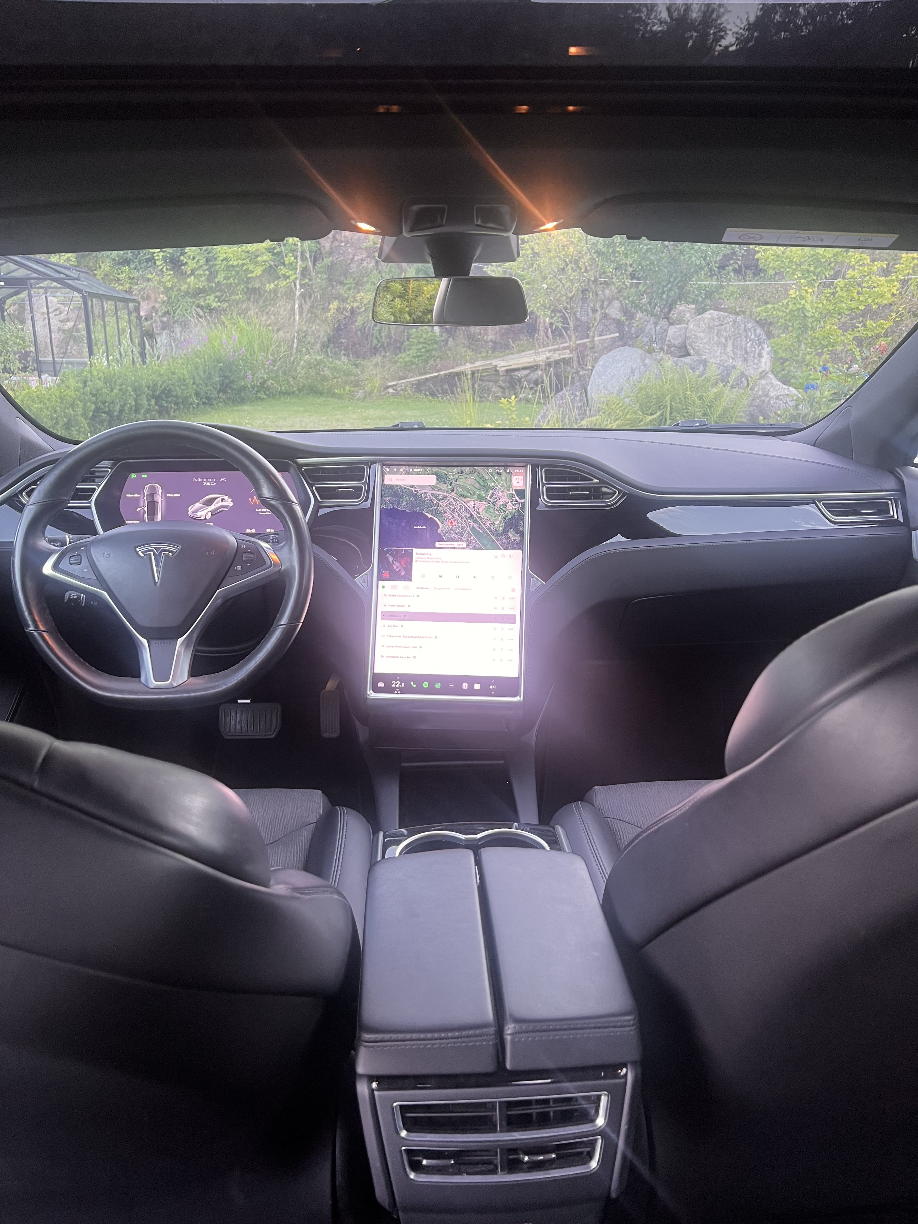 Tesla Model S 75D med Cruisekontroll