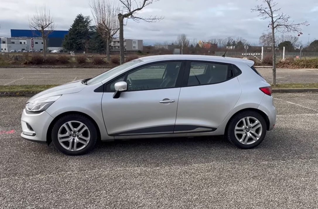 Renault Clio avec Climatisation