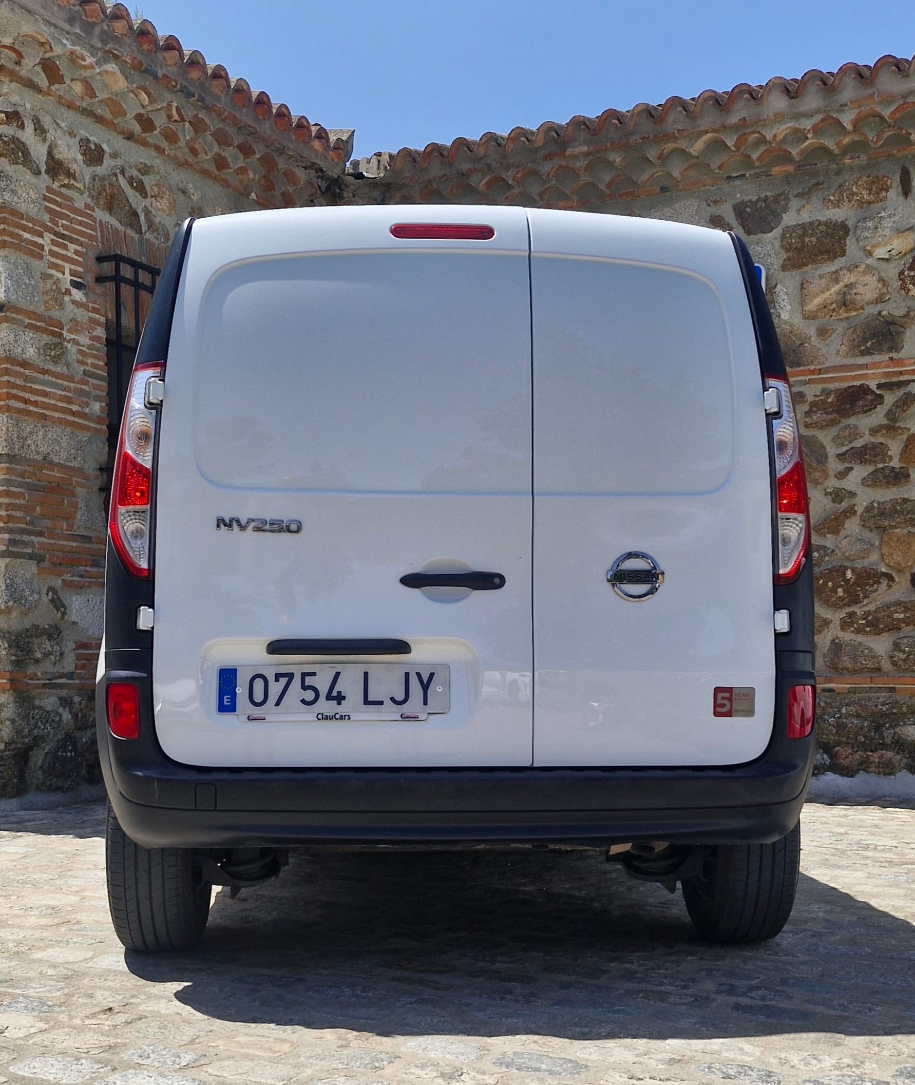 Nissan NV250 con Entrada de Audio/iPod