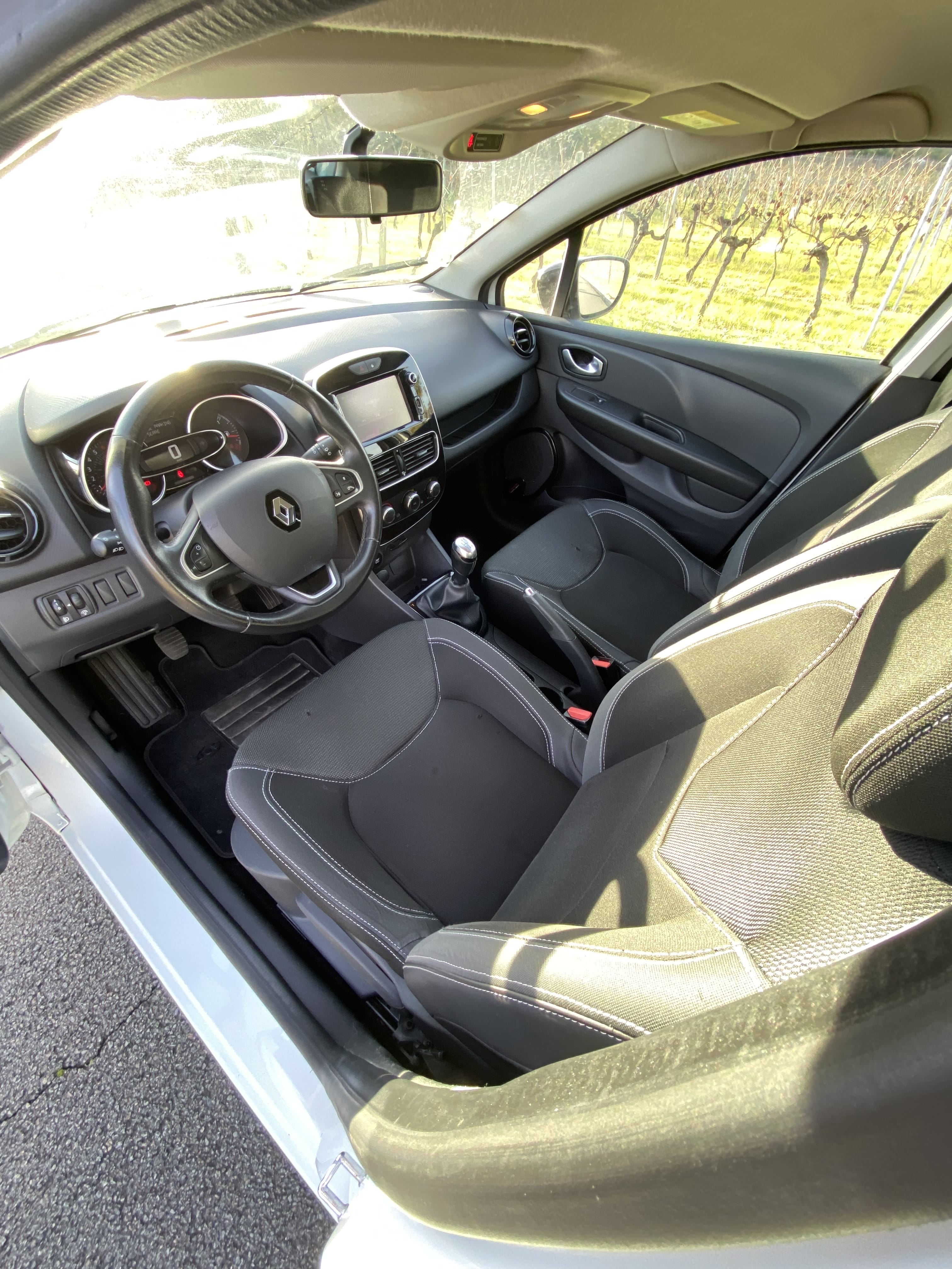 Renault Clio avec Régulateur de vitesse