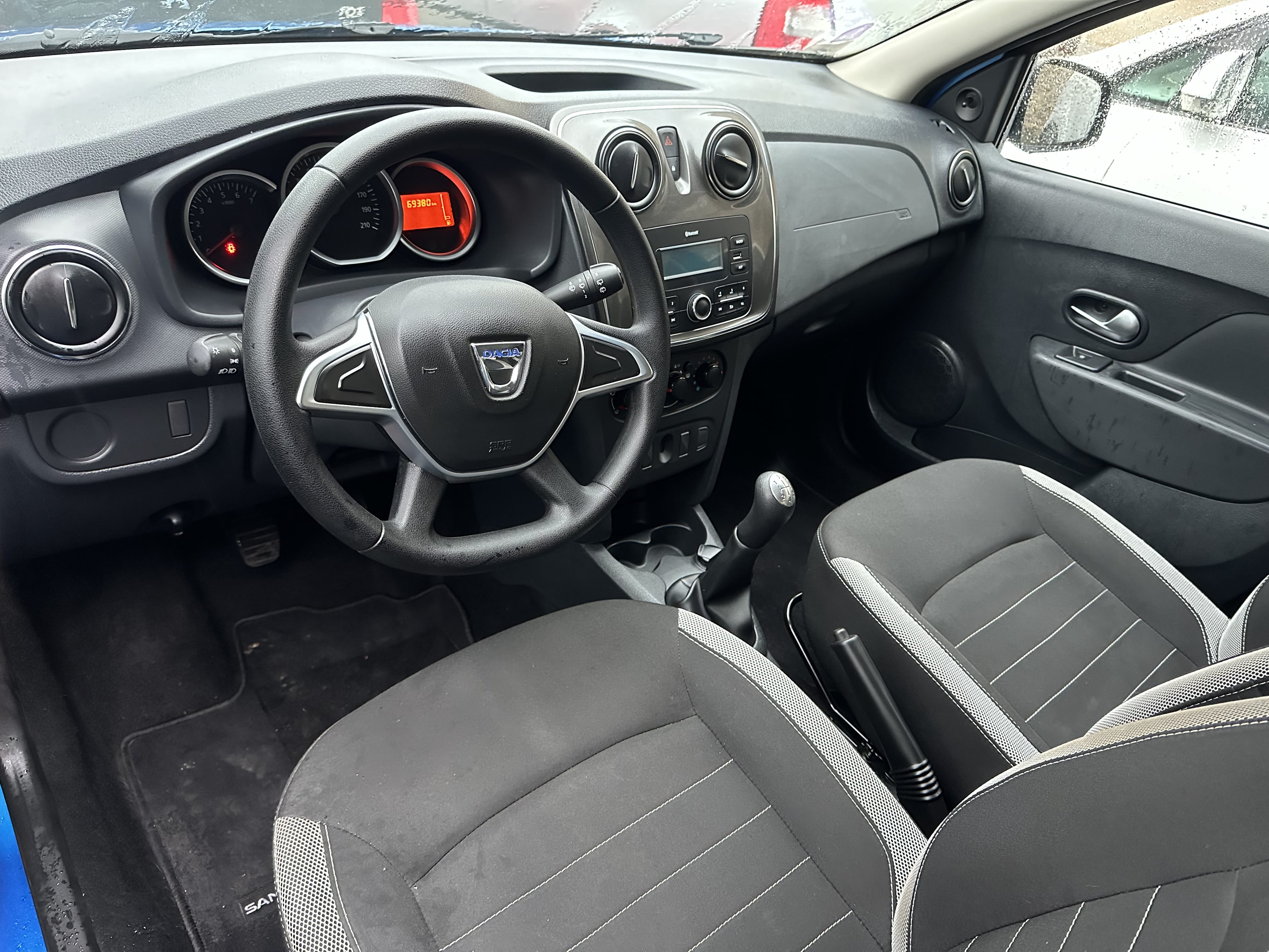 Dacia Sandero Stepway avec Entrée audio / iPod