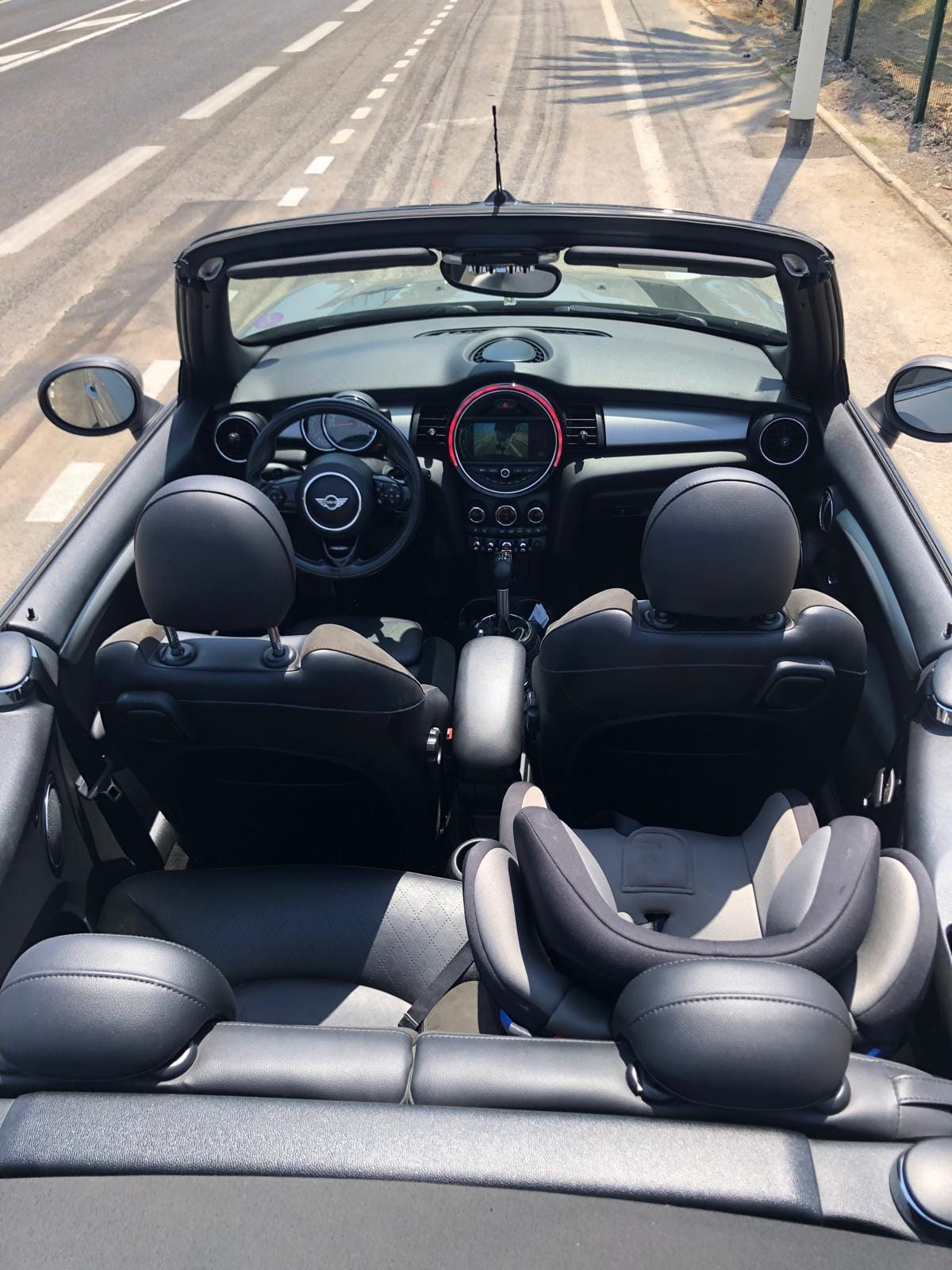 Mini Cooper S Cabrio avec Port USB