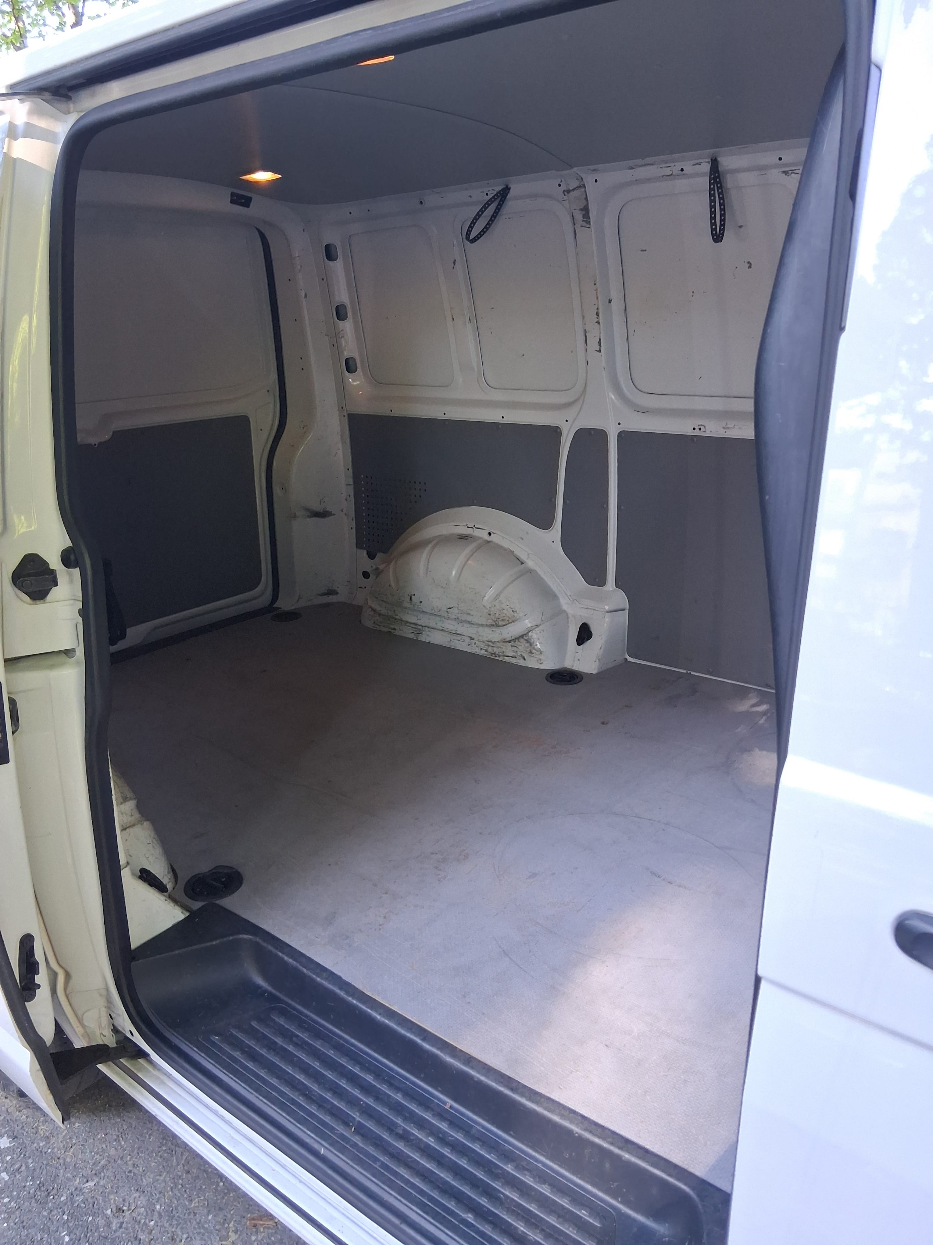 Volkswagen Transporter 2.0 TDI 102 ch