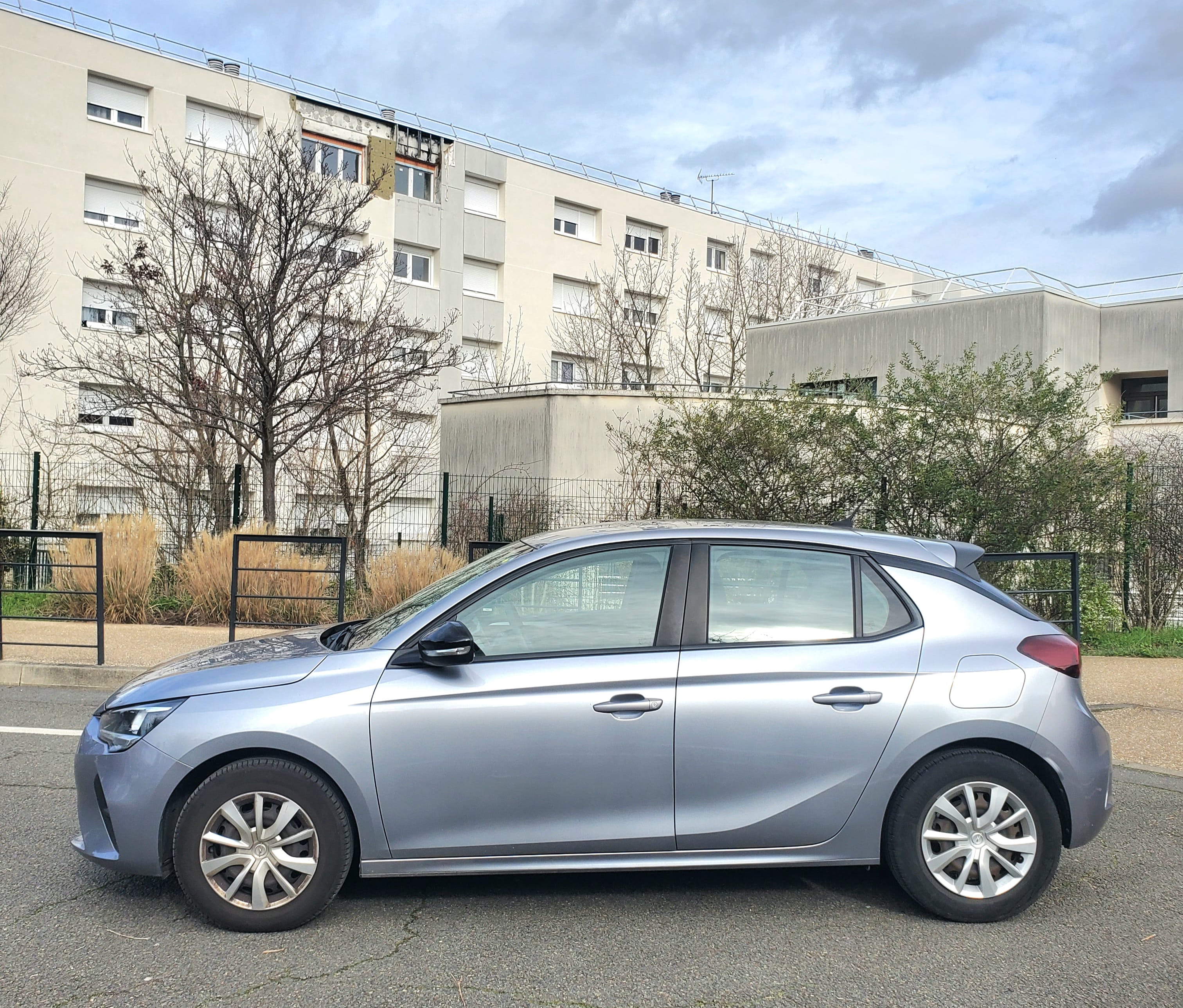 Opel Corsa avec Climatisation