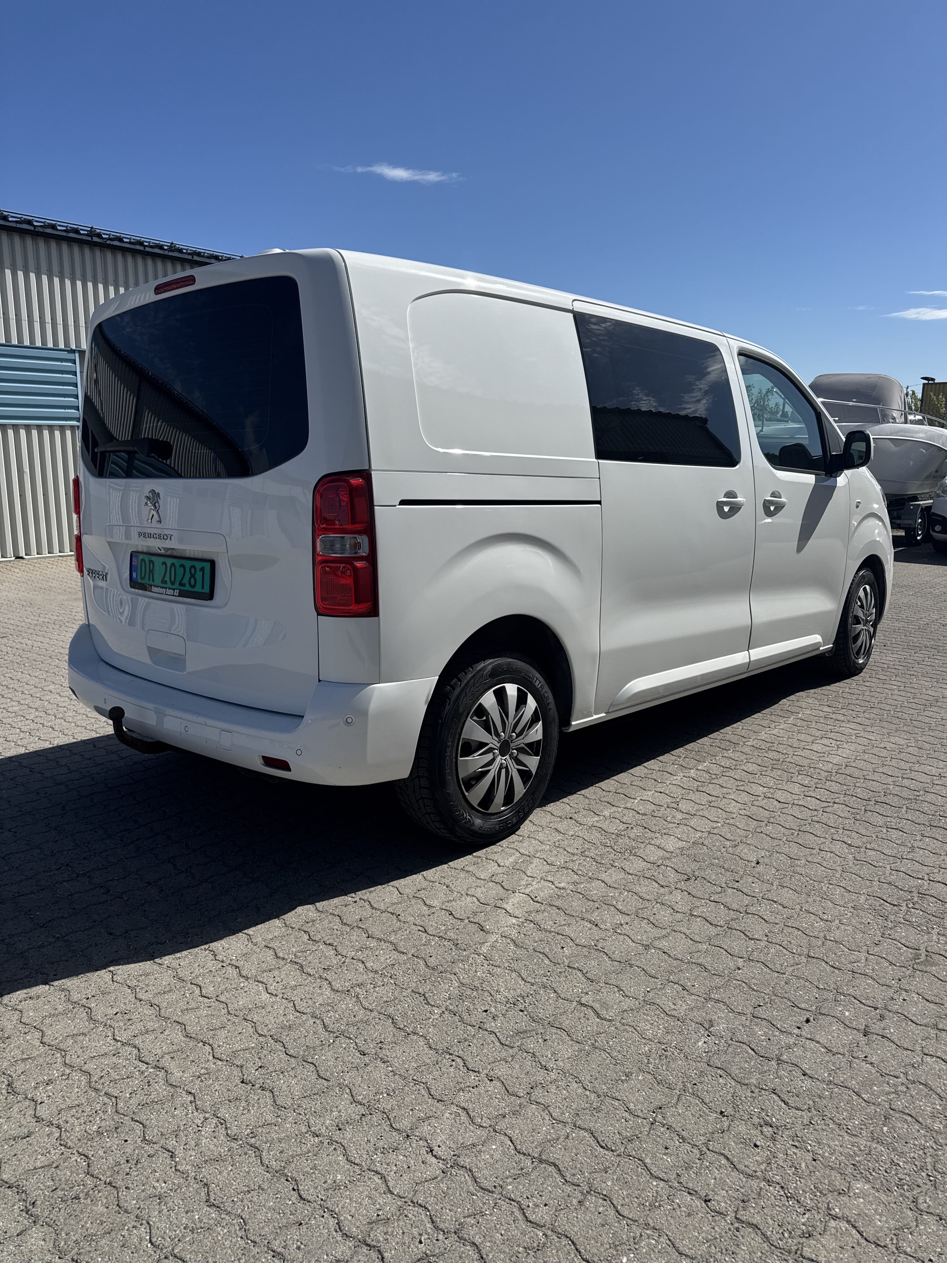 Peugeot Expert med Ryggekamera