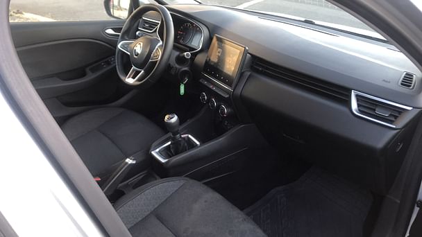 Renault Clio Louez la Renault Clio 5 – Confort, Technologie & Sécurité à Bordeaux ! avec GPS