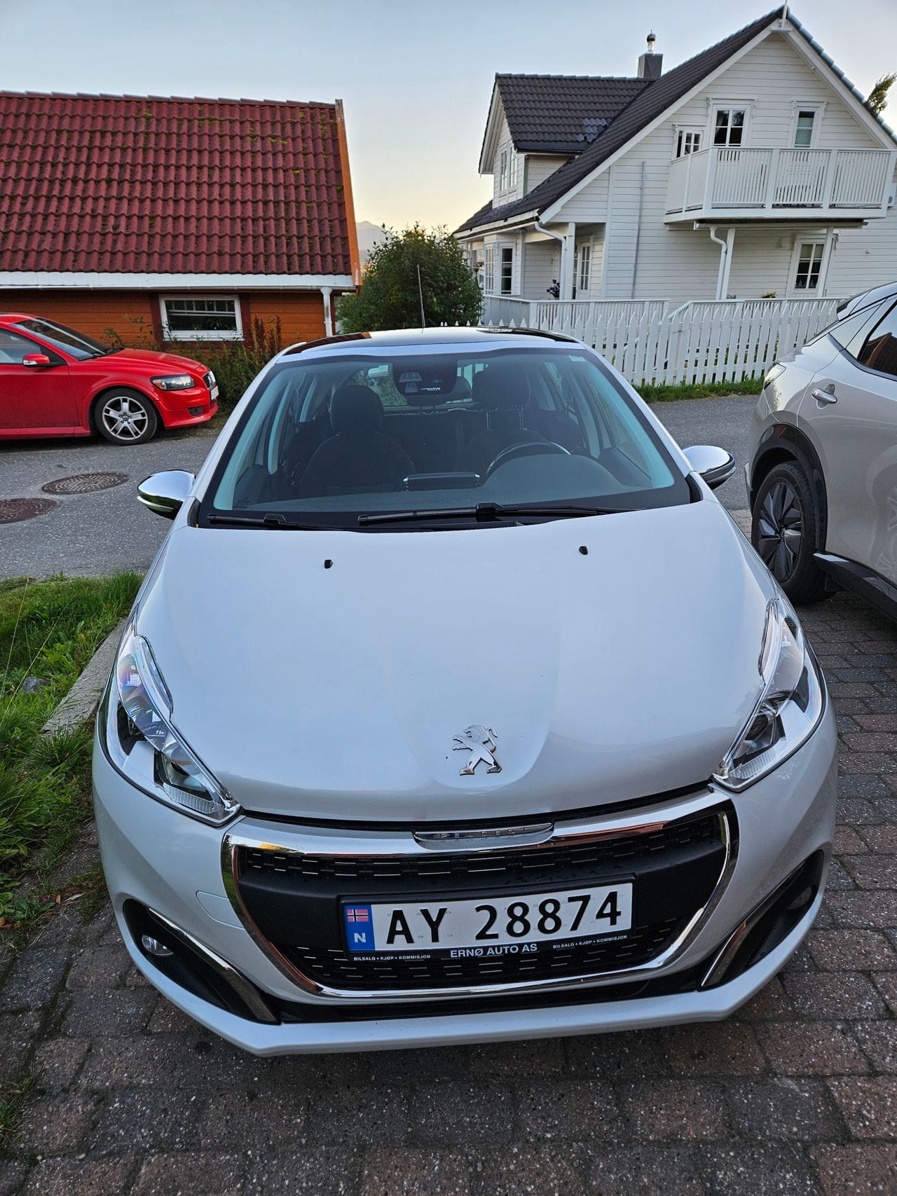 Peugeot 208 1,2 Puretech with Air conditioning