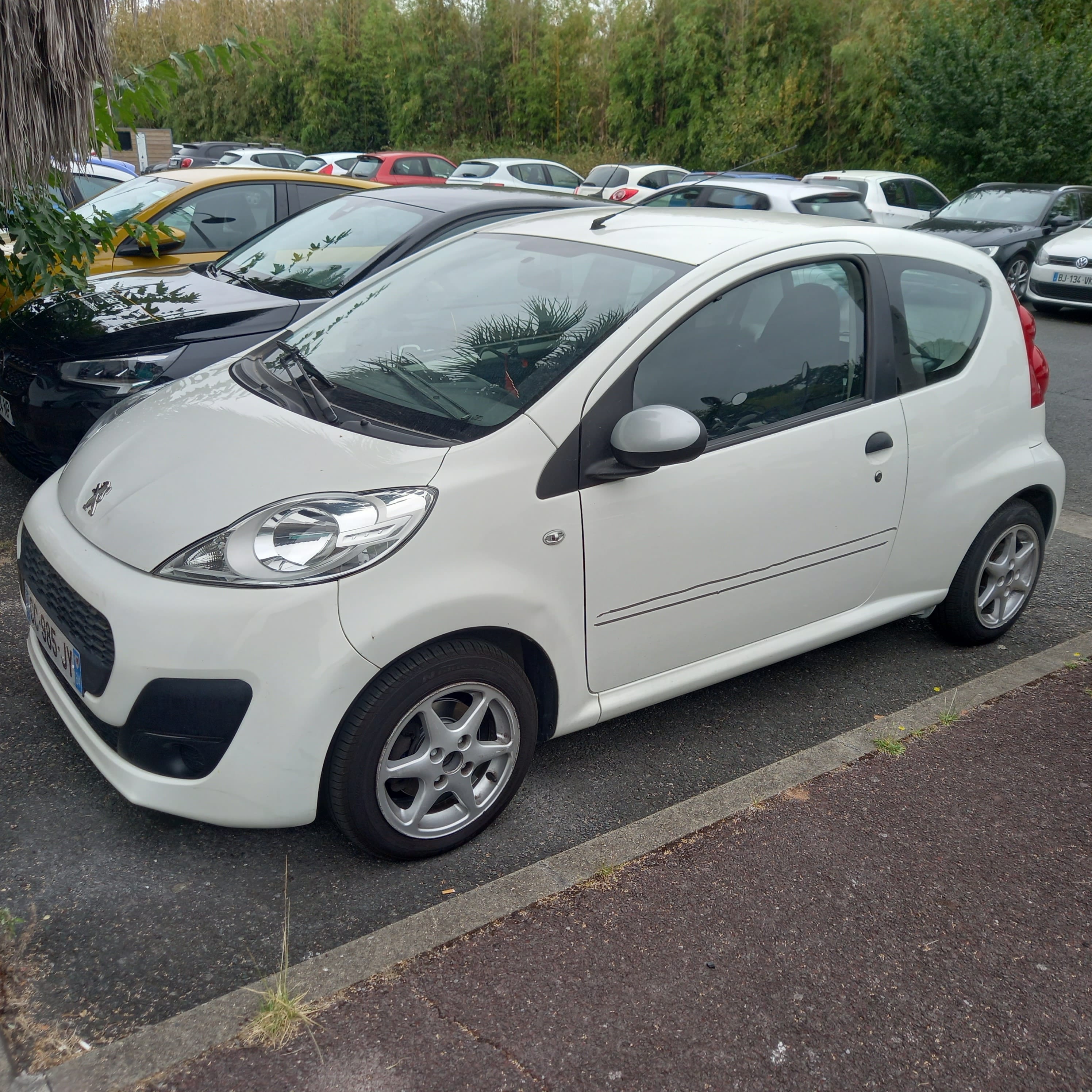 Peugeot 107 MADAME BASIC, 2012, Essence 95