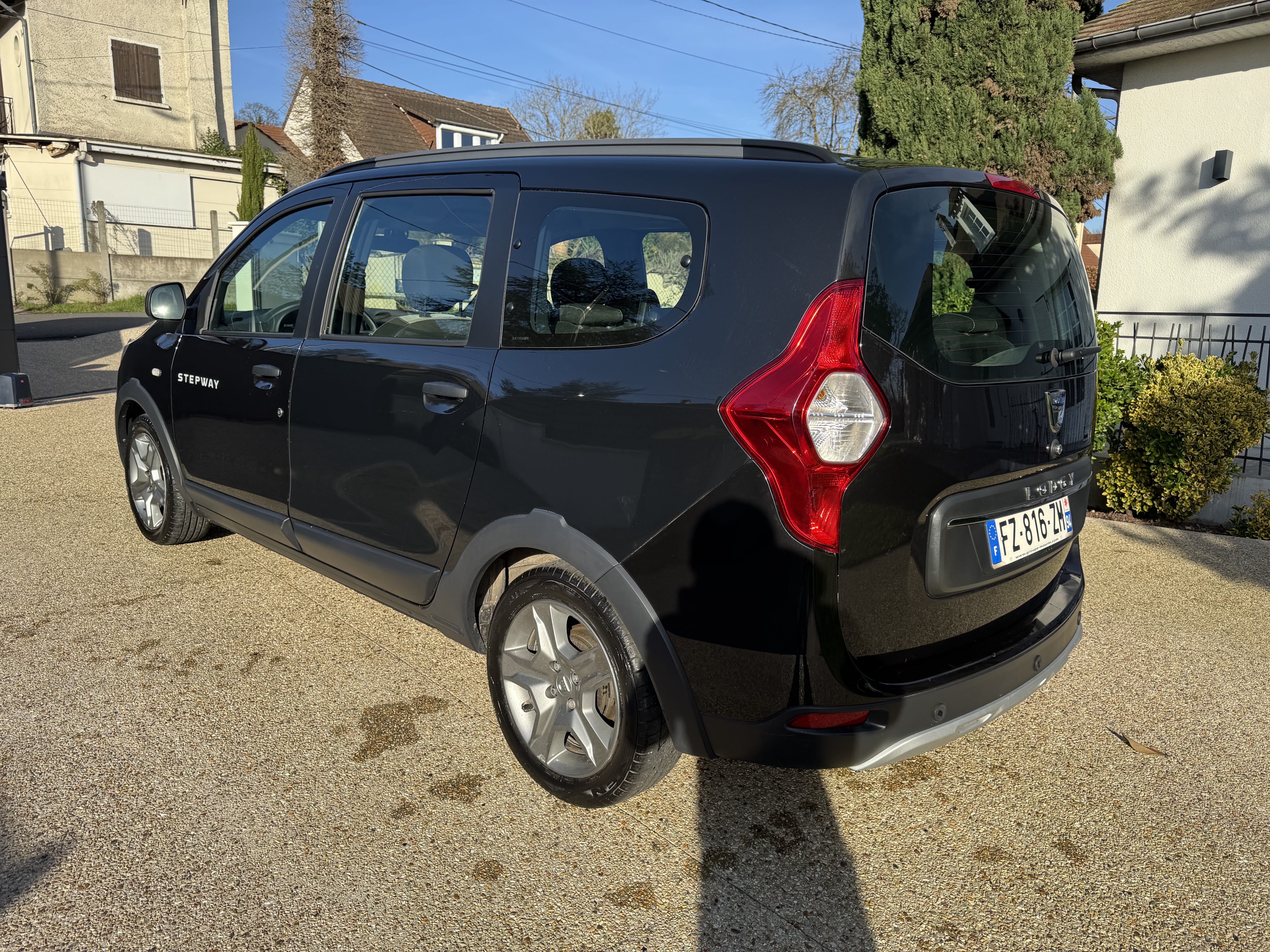 Dacia Lodgy avec Climatisation