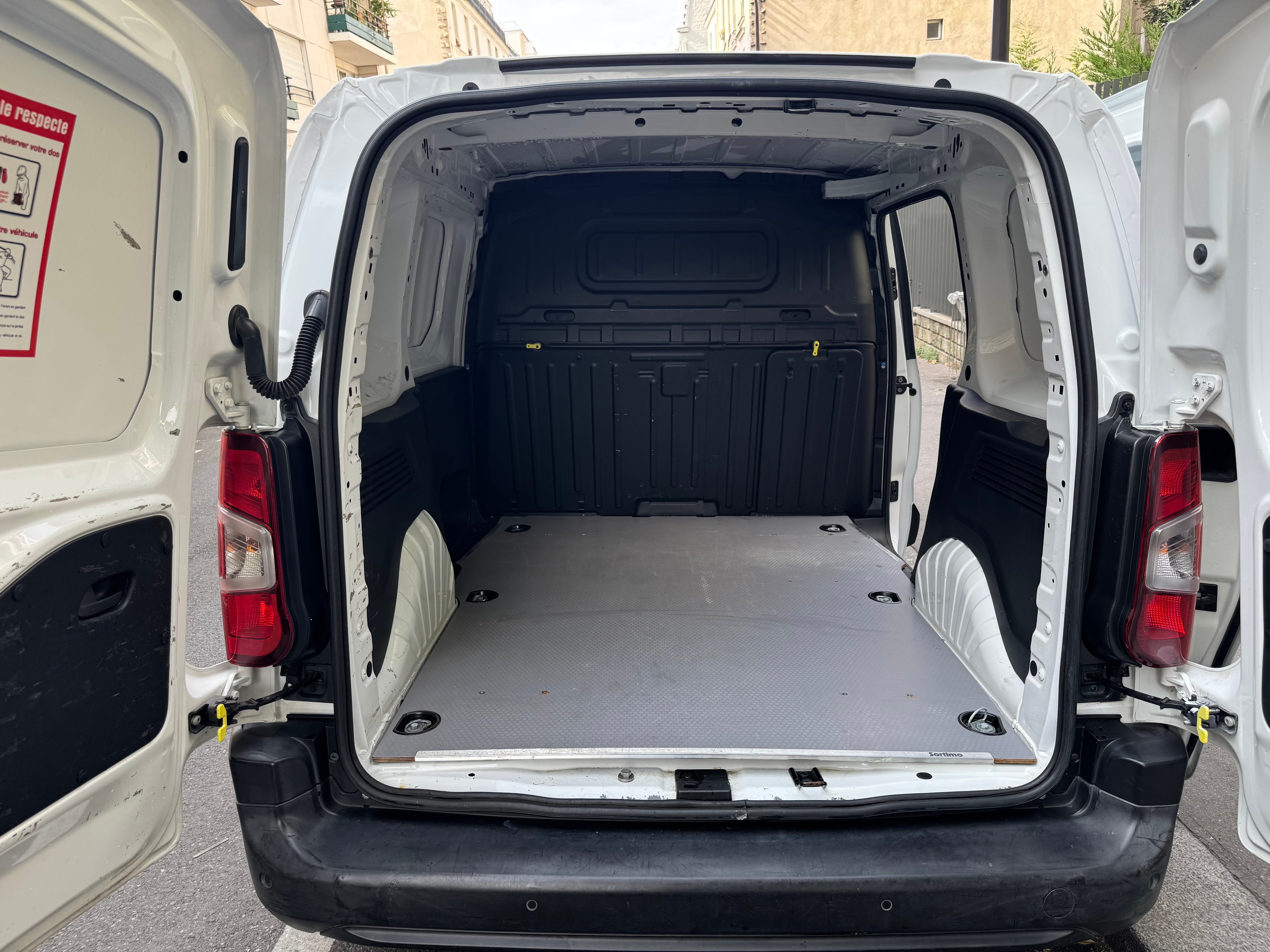 Peugeot Partner avec Audio Bluetooth
