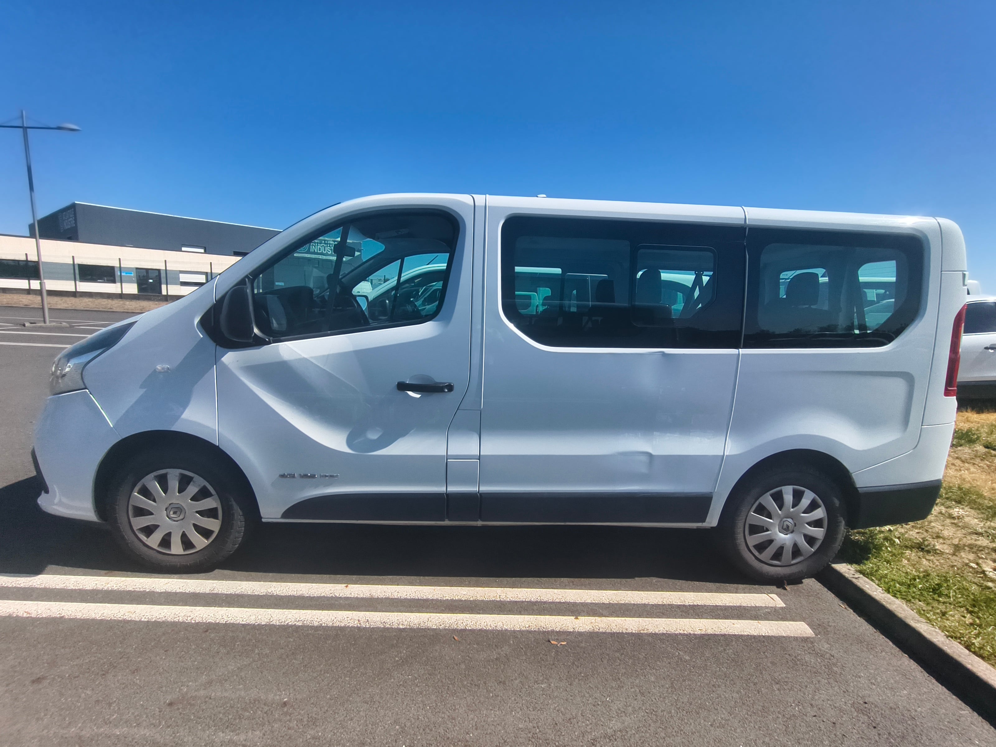 Renault Trafic Passenger avec Climatisation