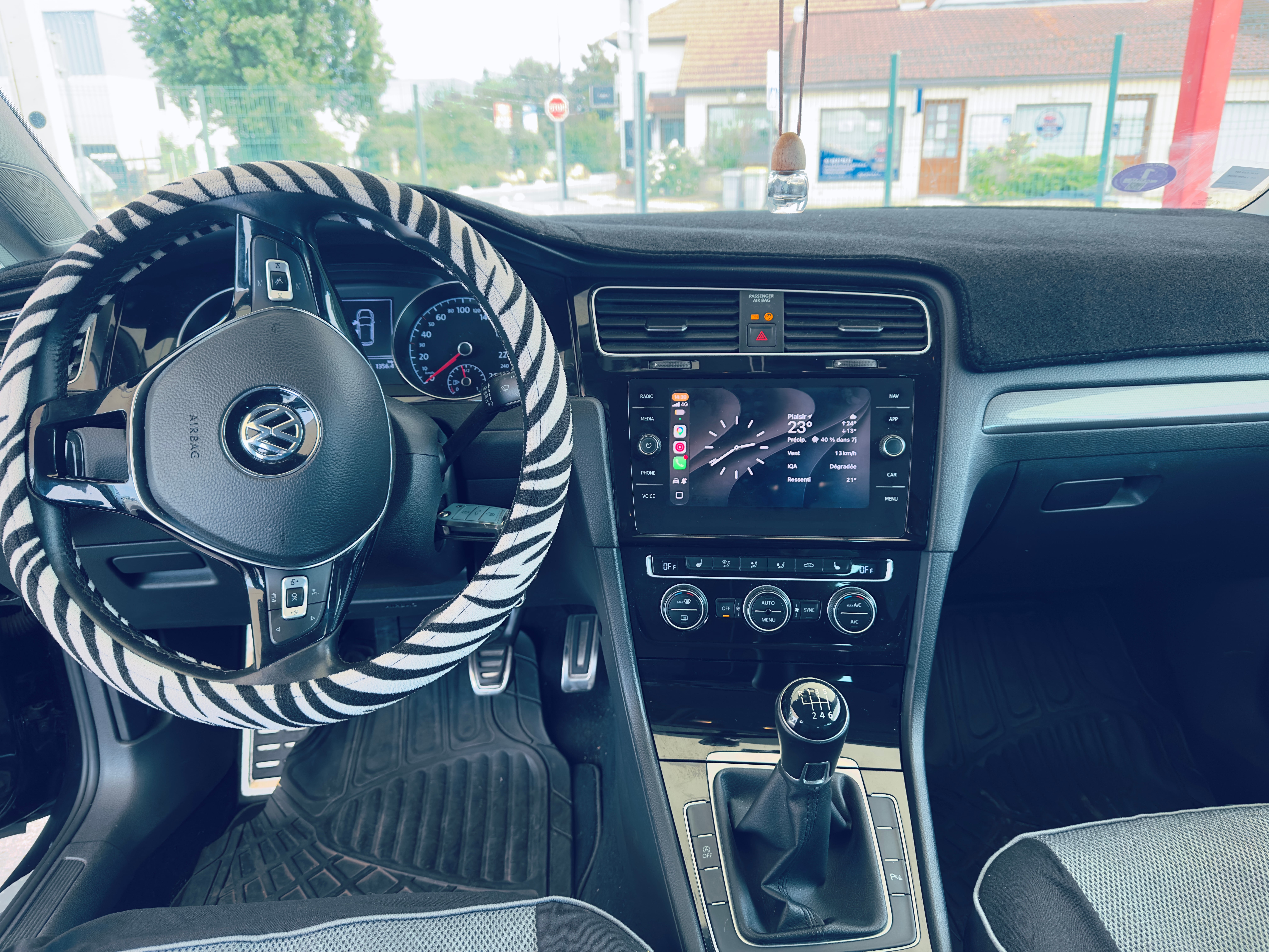 Volkswagen Golf TSI 1.5 150cv avec Siège bébé