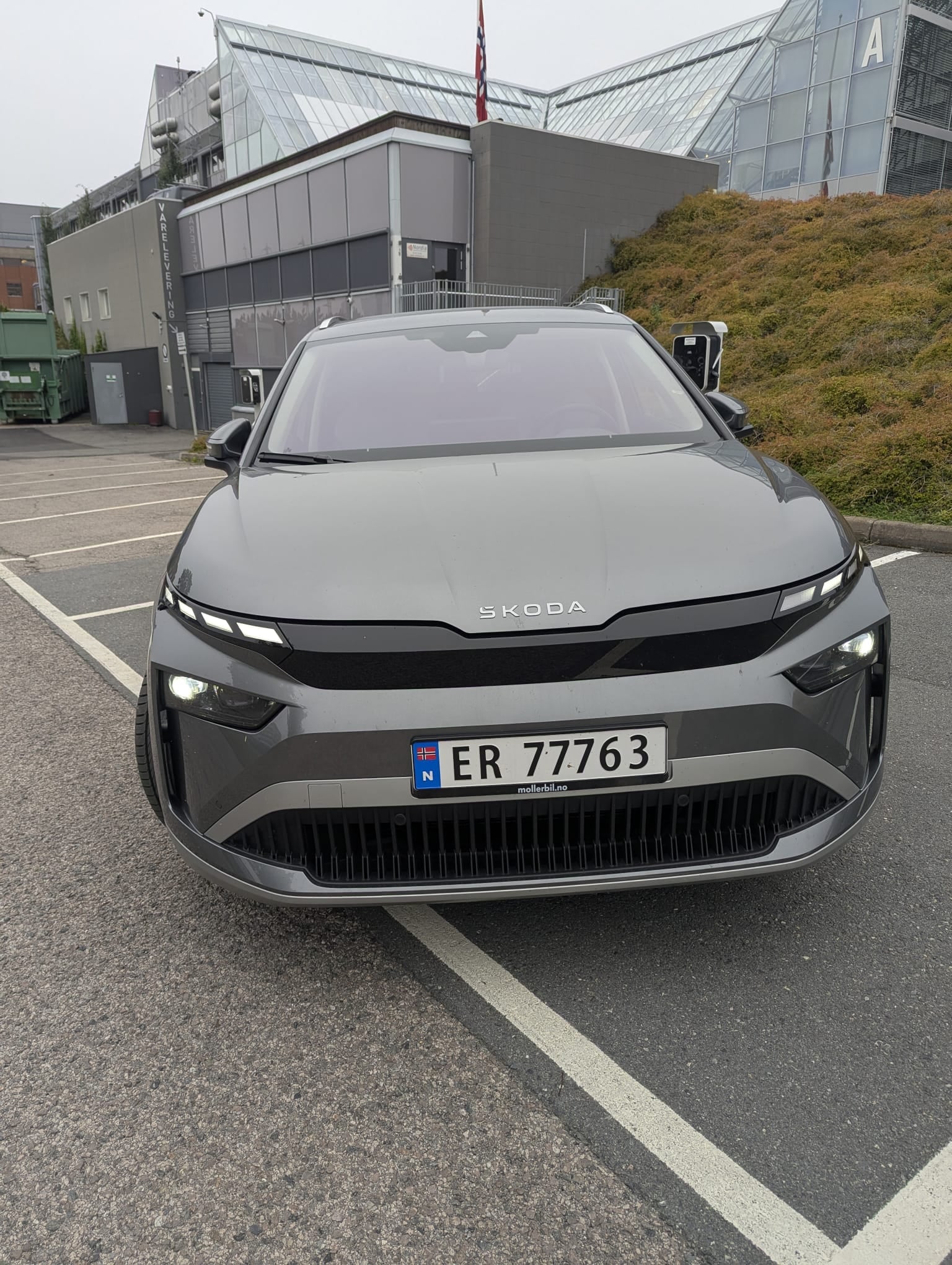 Skoda Enyaq 85x med Ryggekamera