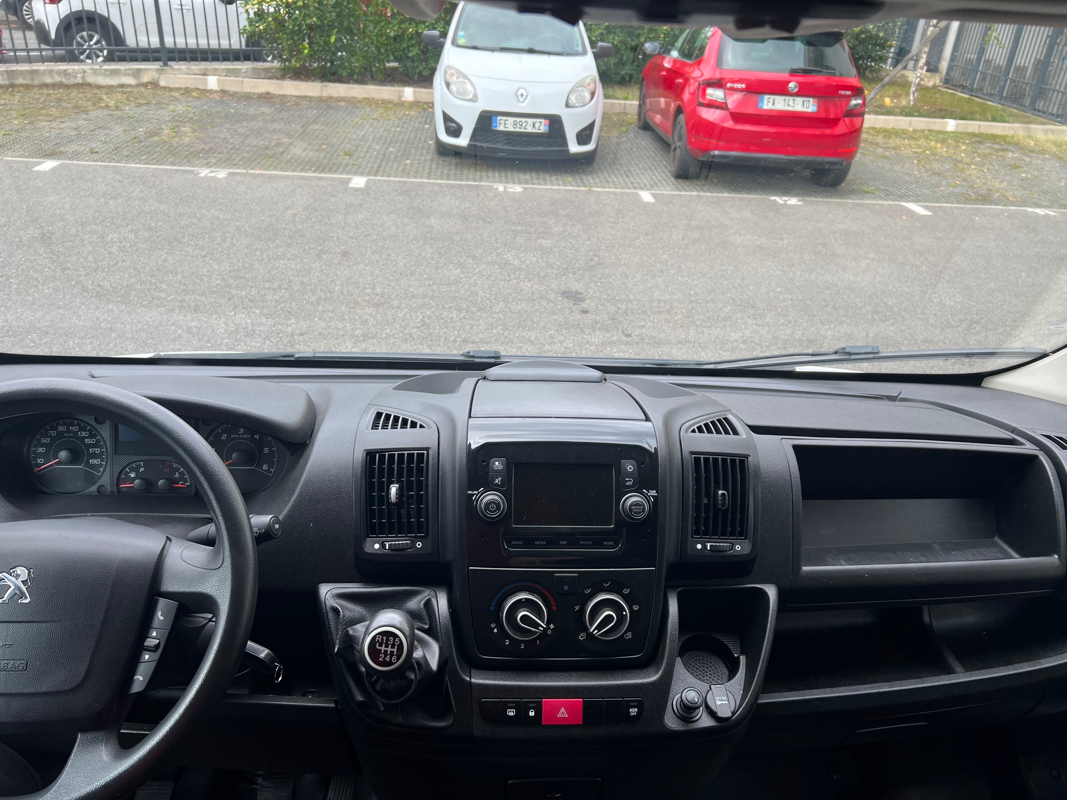 Peugeot Boxer avec Audio Bluetooth
